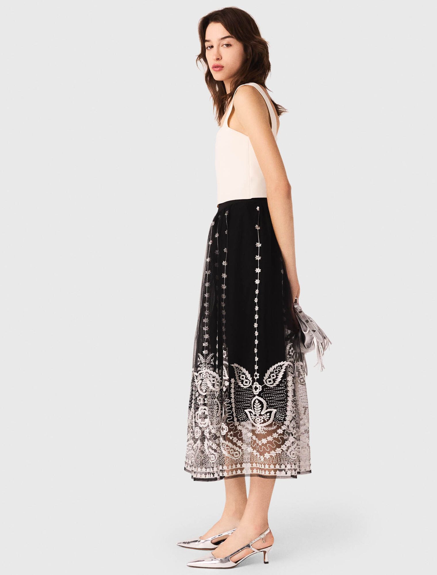 Áo hai dây croptop dệt kim