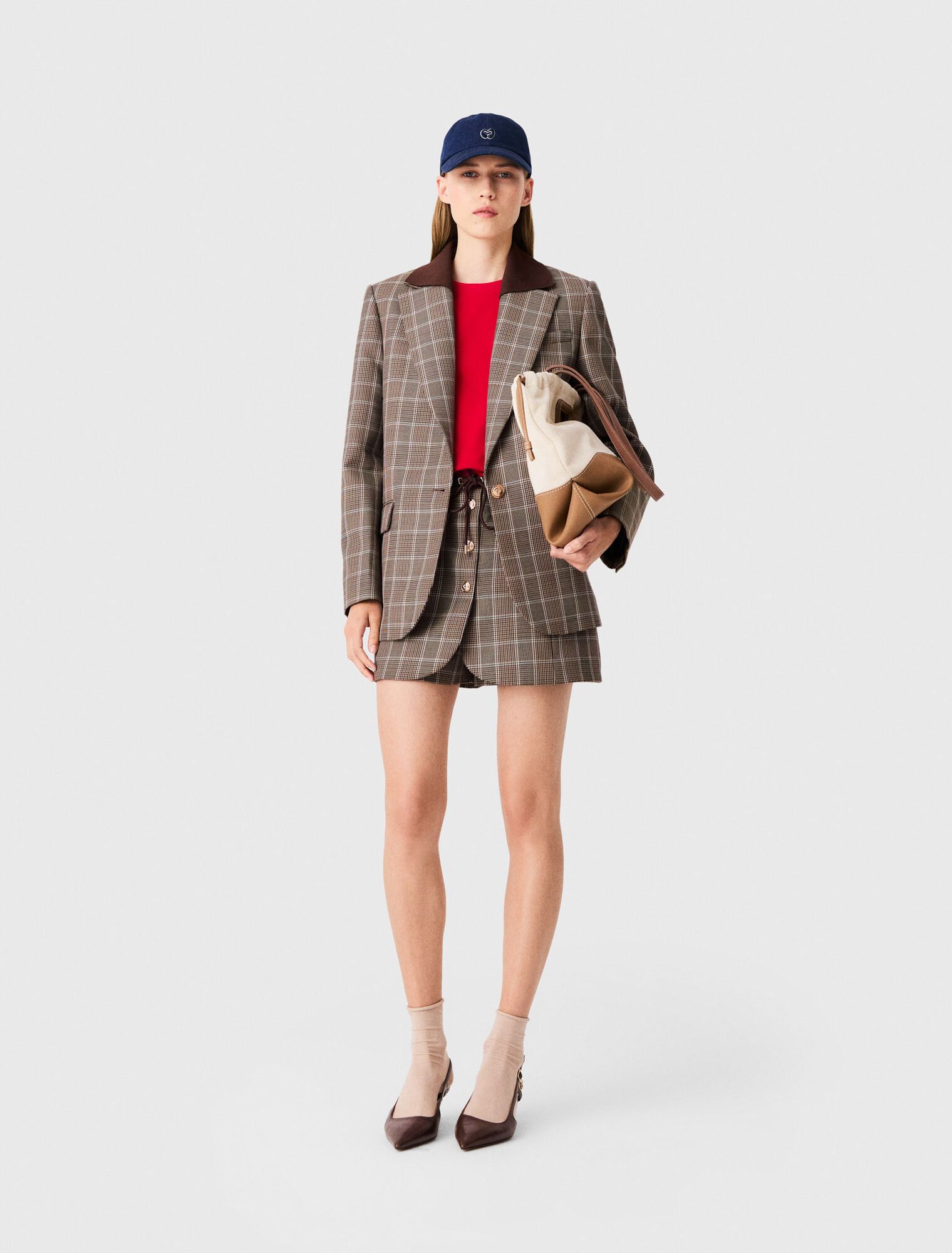 Áo blazer caro cổ tháo rời