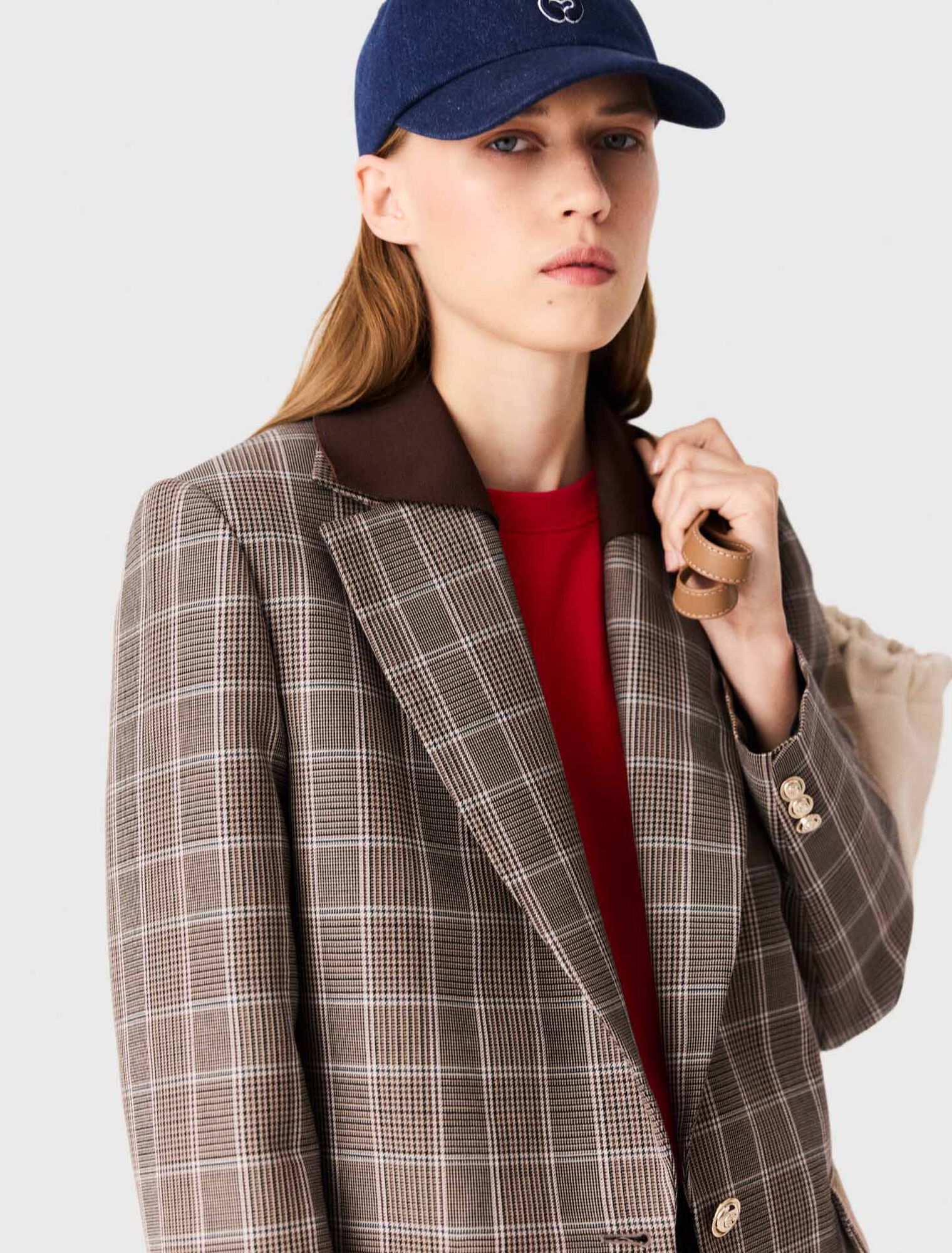 Áo blazer caro cổ tháo rời