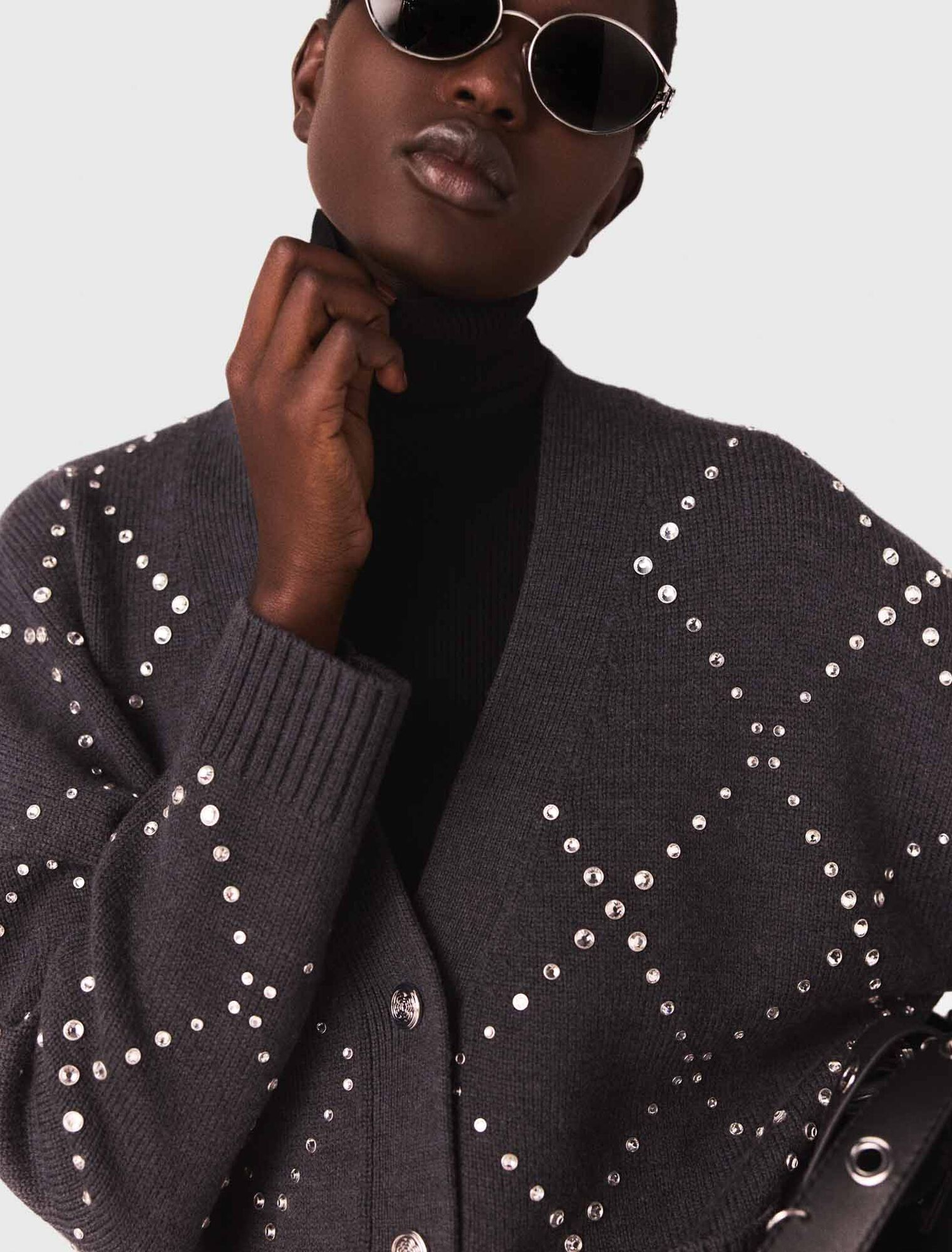 Maje - Áo cardigan kẻ đính đá