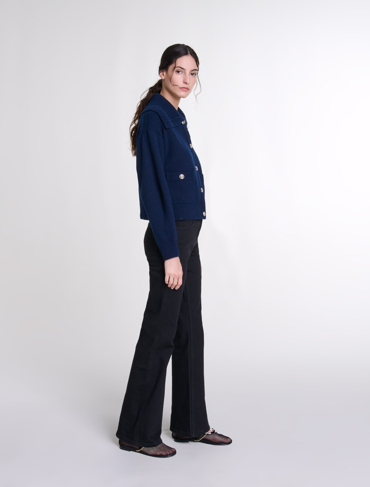 Maje - Quần jeans ống loe kèm dây xích