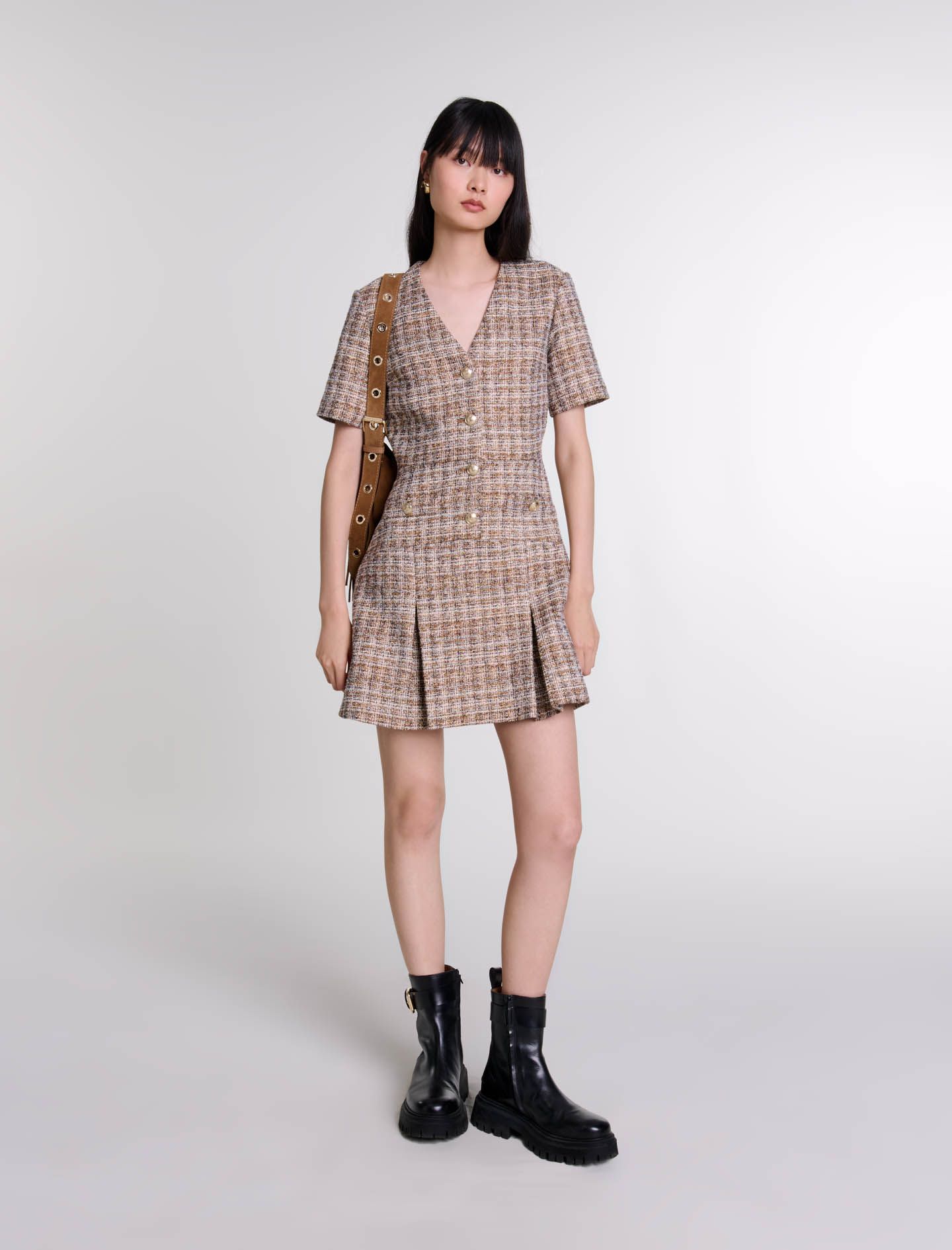 Maje - Đầm ngắn tweed kẻ cổ V