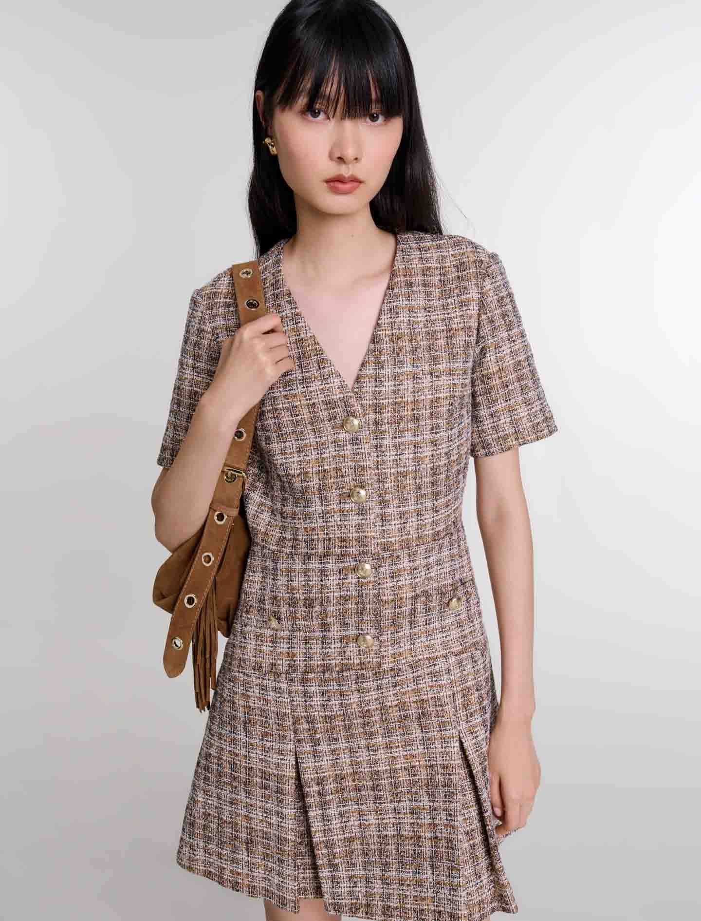 Maje - Đầm ngắn tweed kẻ cổ V