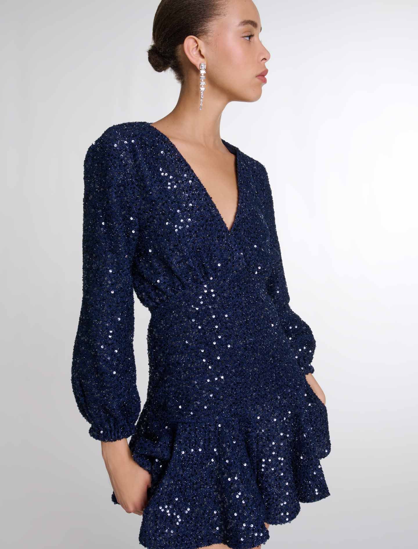 Maje - Đầm ngắn sequin viền gấu xếp bèo