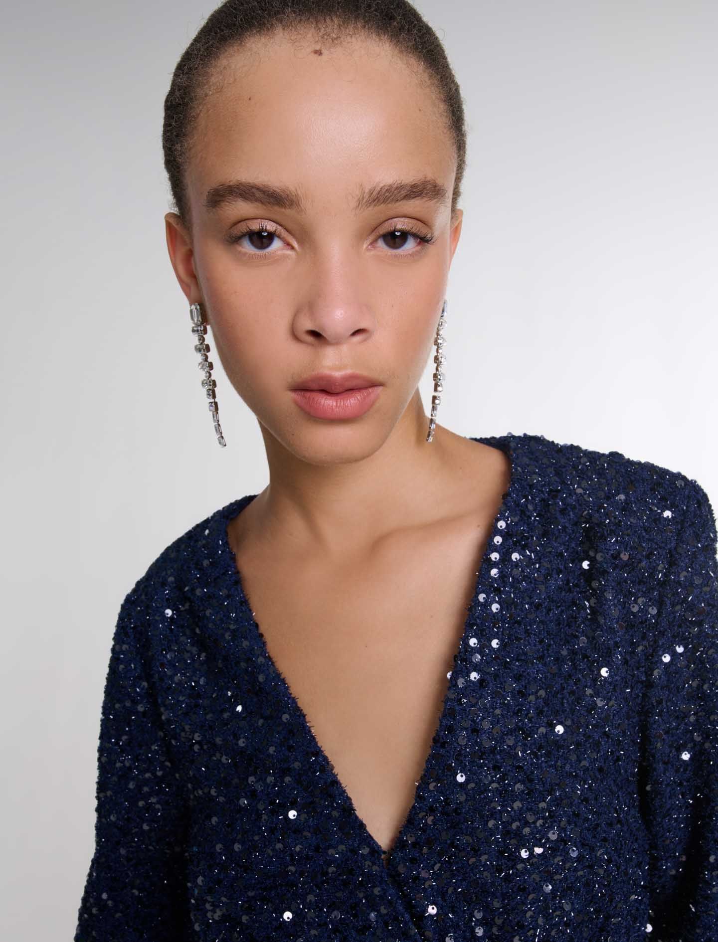 Maje - Đầm ngắn sequin viền gấu xếp bèo