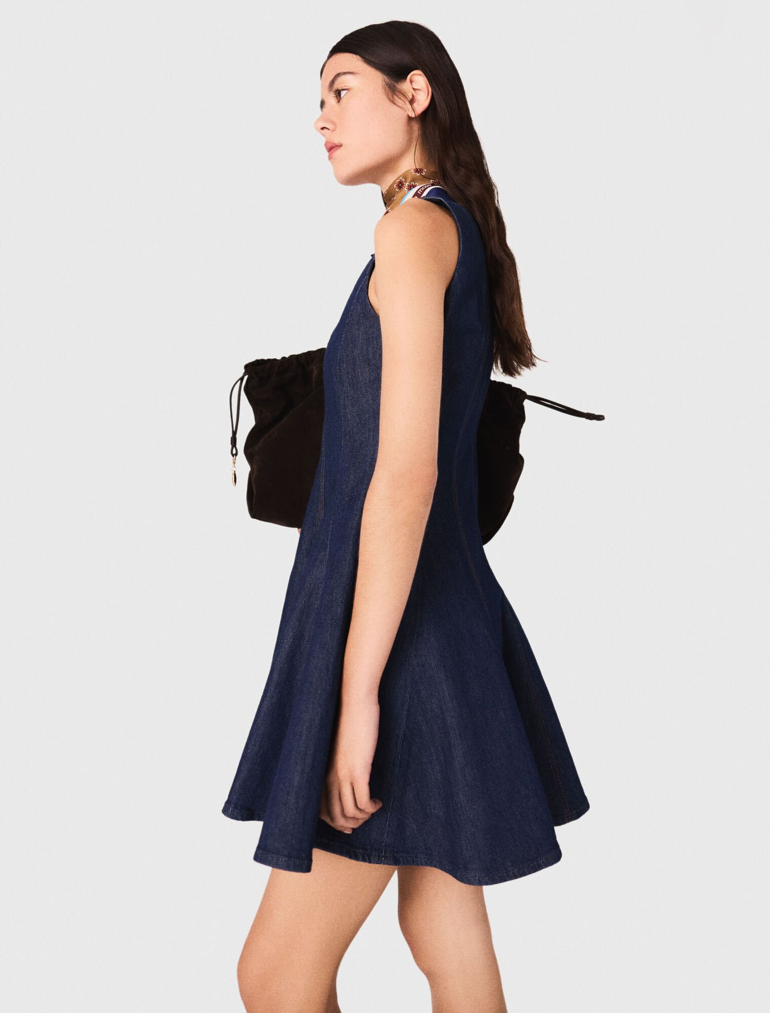 Maje - Đầm denim ngắn bèo nhún