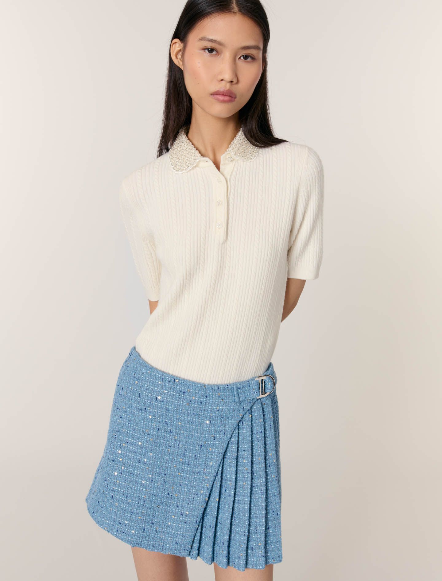 Maje - Quần short giả váy tweed xếp ly
