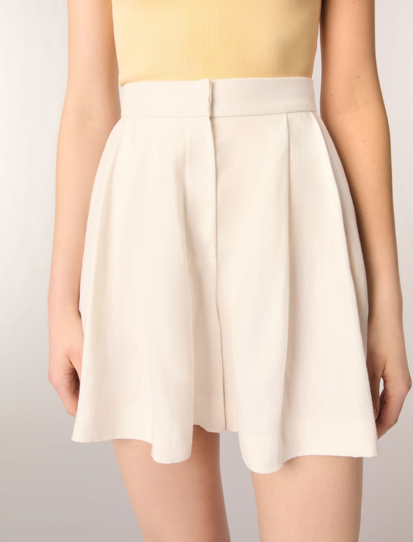 Maje - Quần short vải mềm