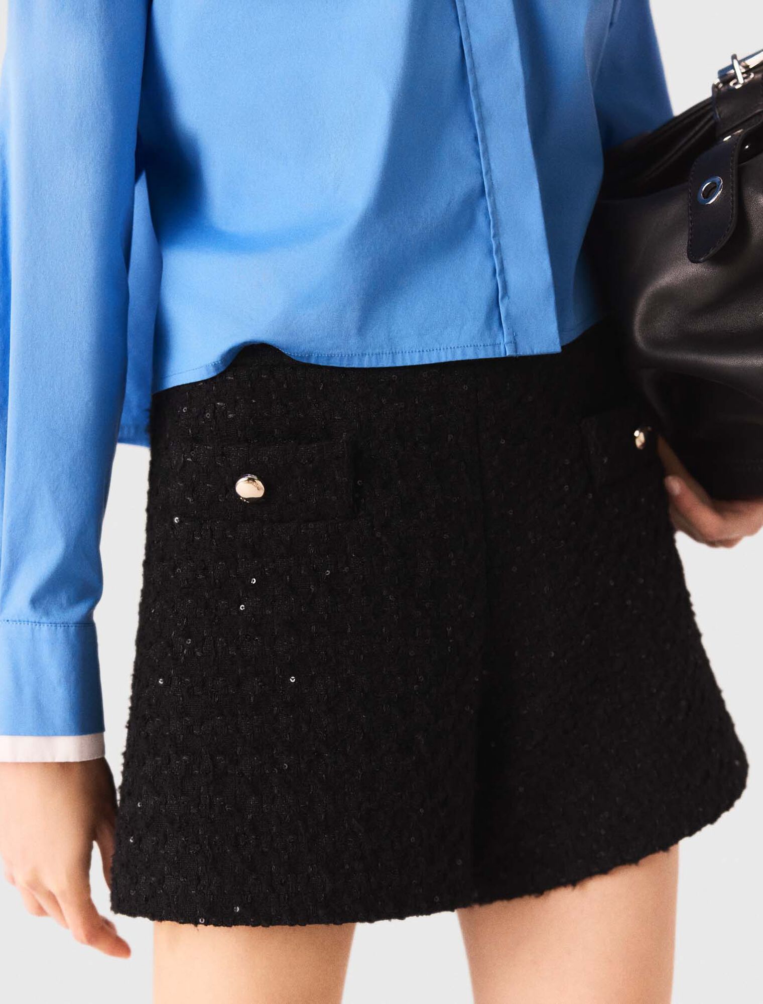 Quần short tweed đính đá