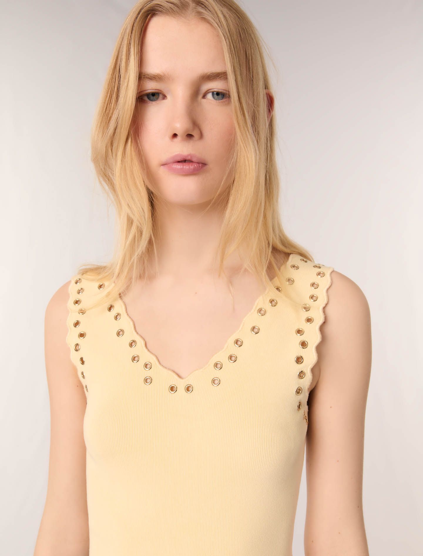 Maje - Áo Tank Top Dệt Kim Khoen Bạc