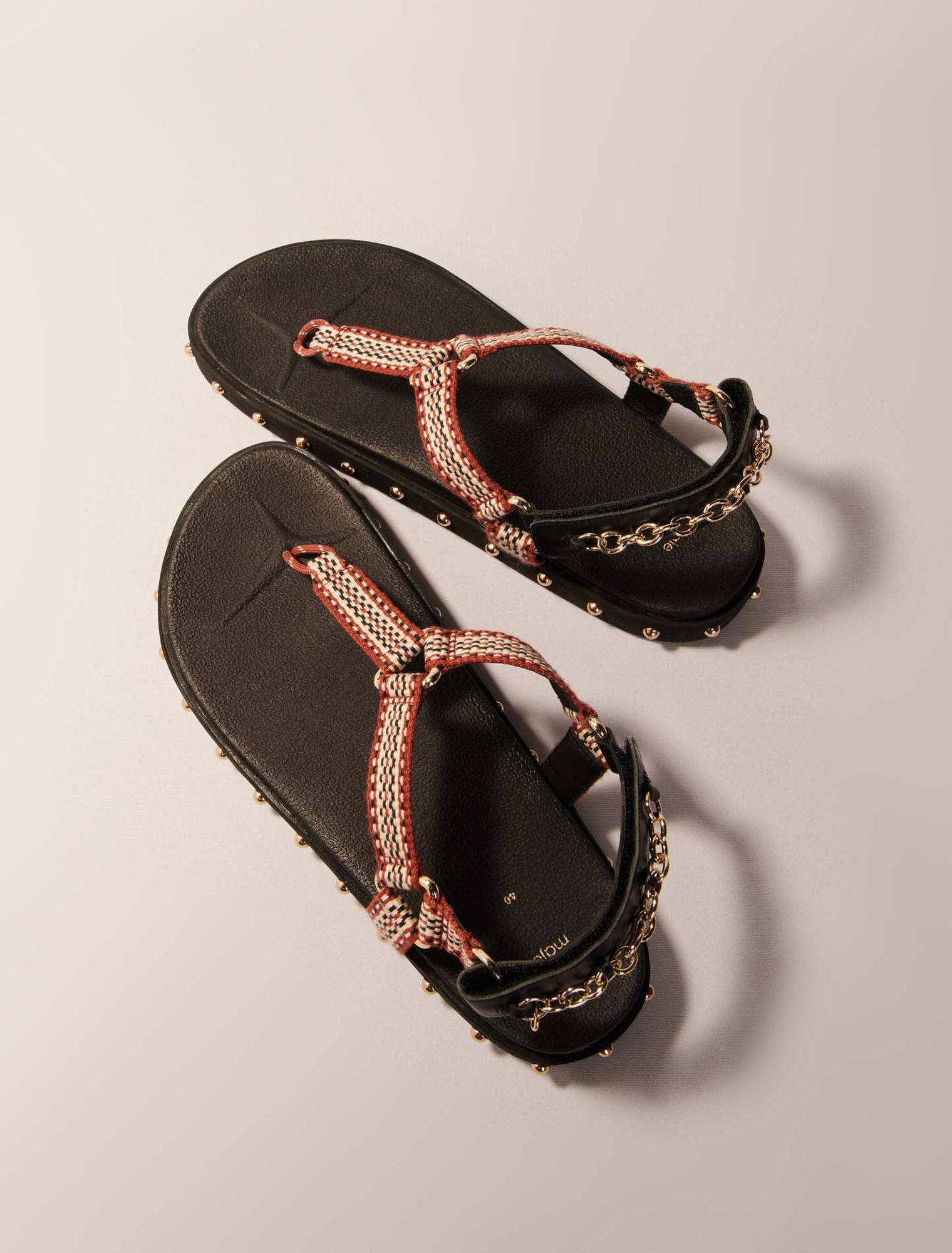 Maje - Dép sandal da đinh tán phối dây thổ cẩm