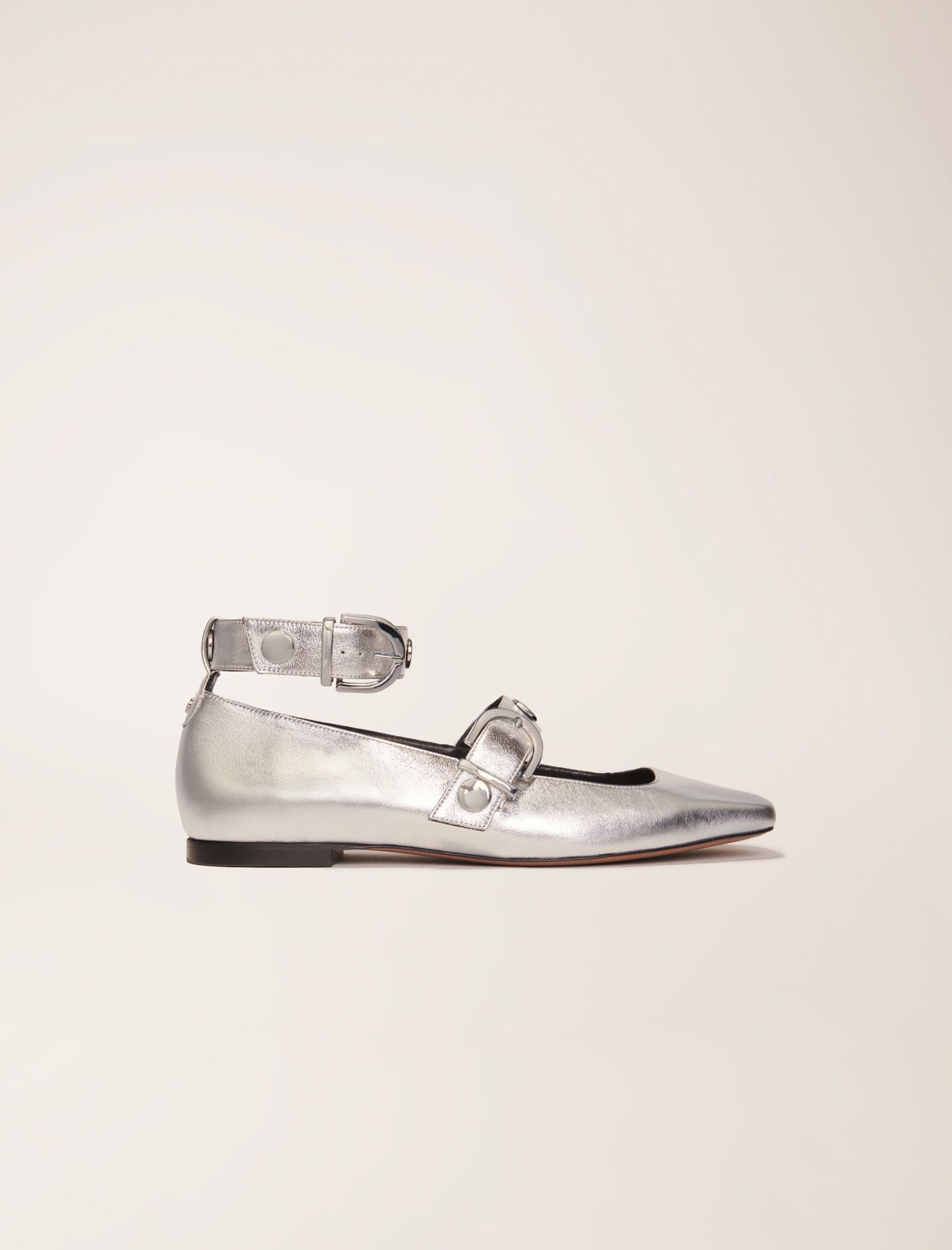 Maje - Giày bệt da metallic Mary Jane đinh tán