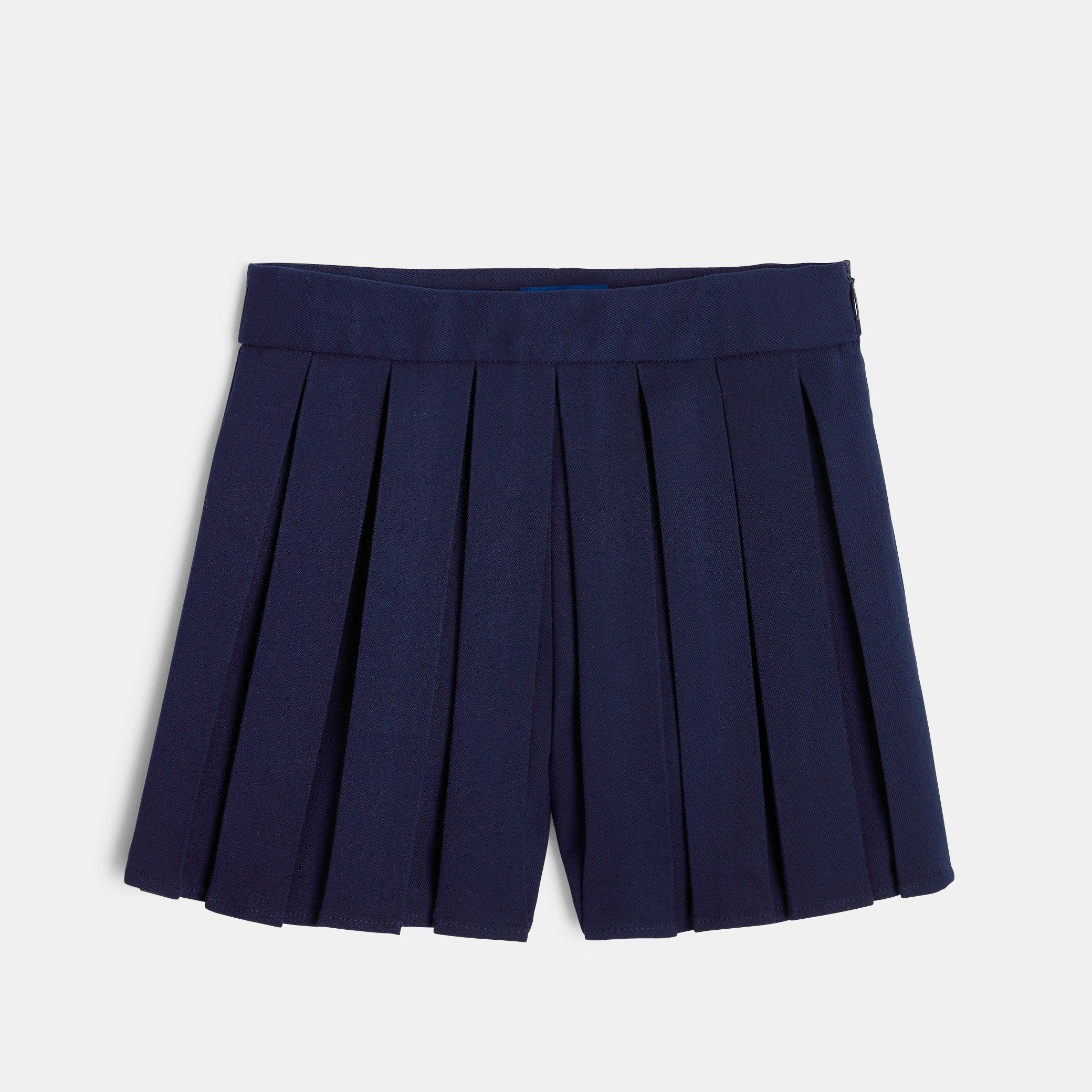 Quần short xếp ly