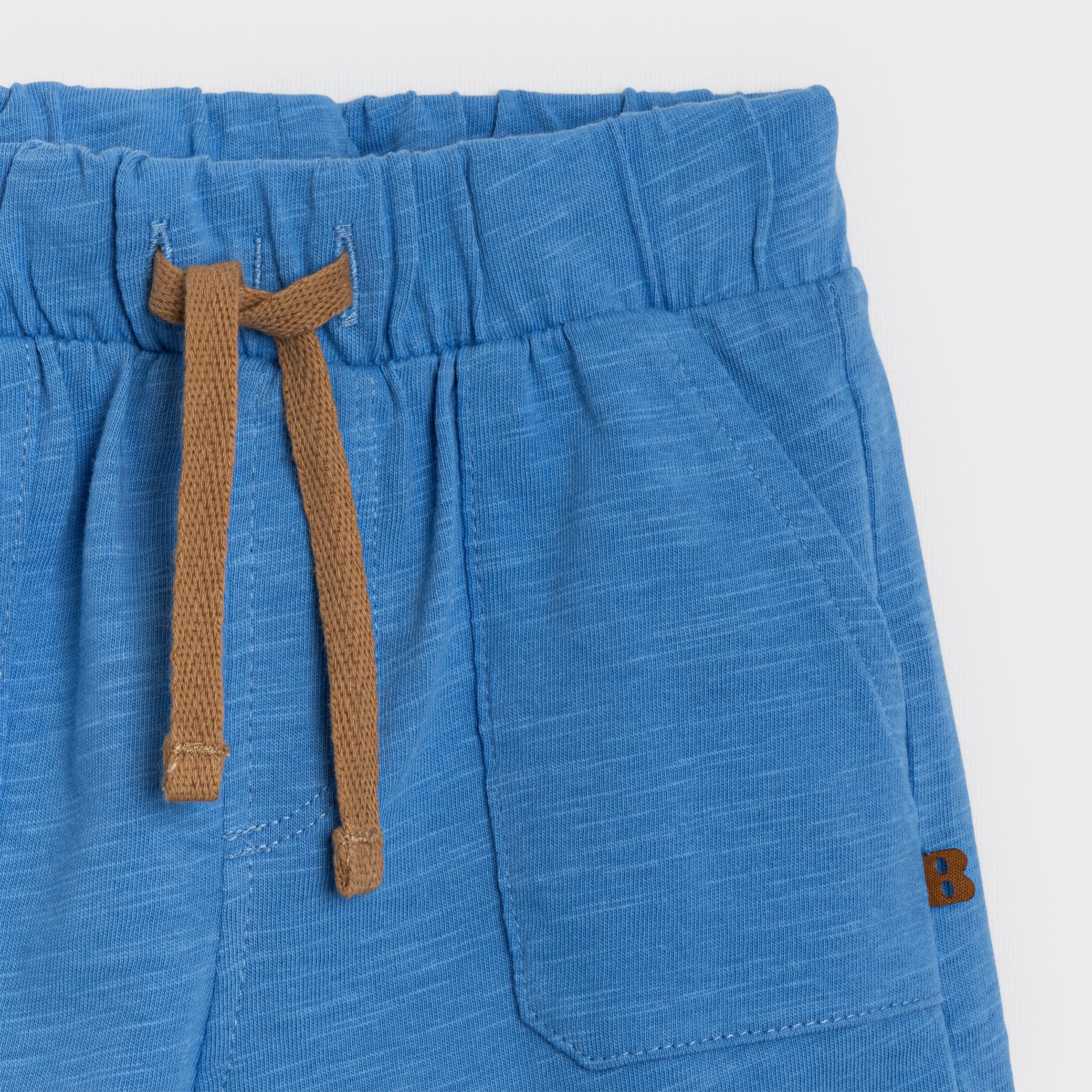 Quần short cạp thun