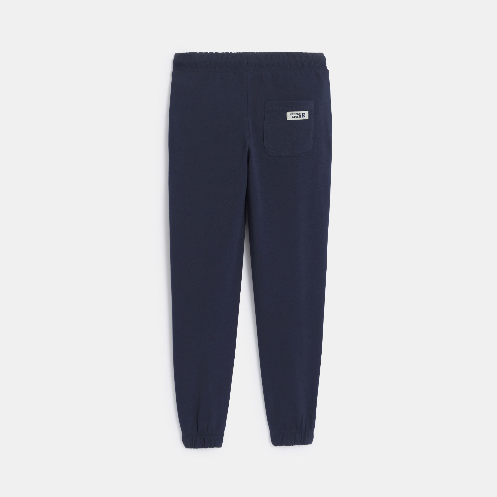 Quần jogger có dây rút