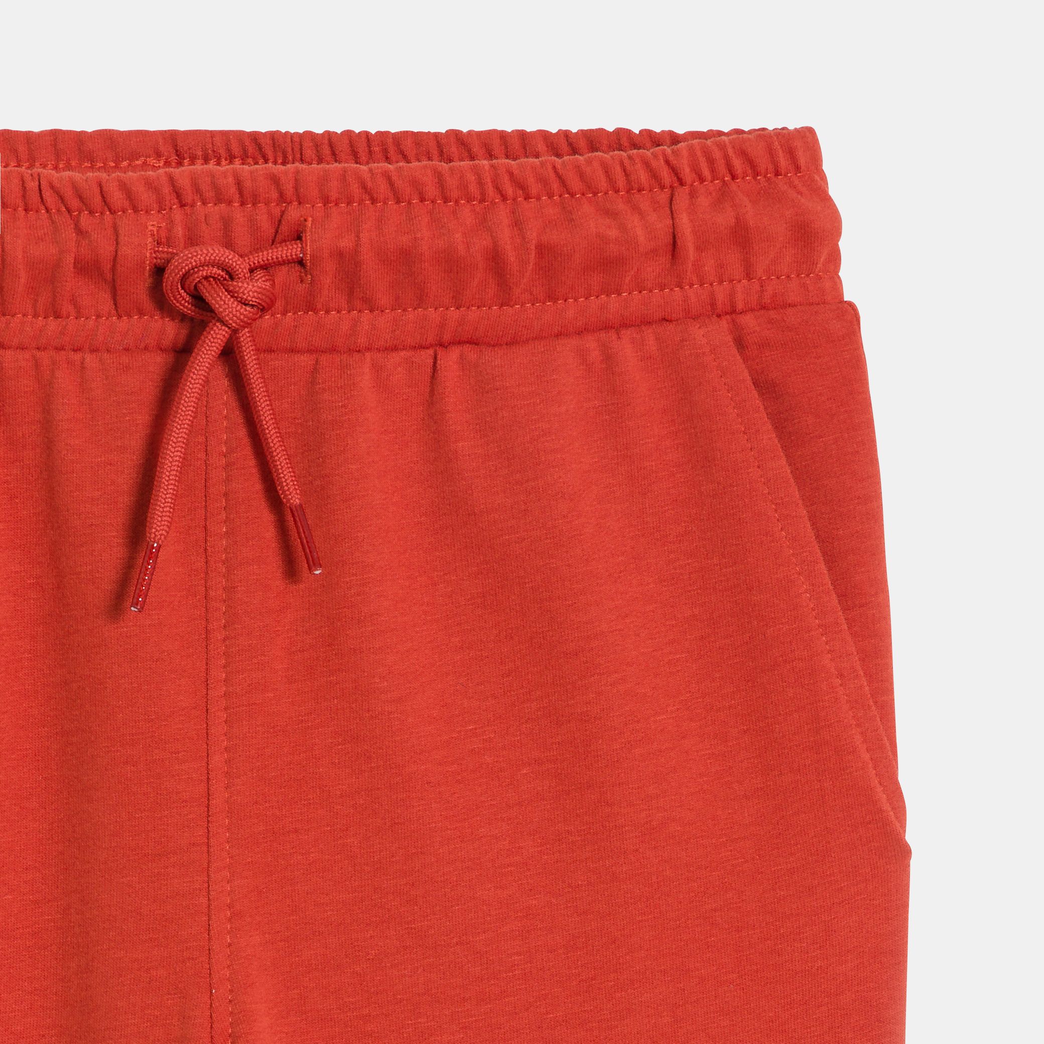 Quần jogger có dây rút