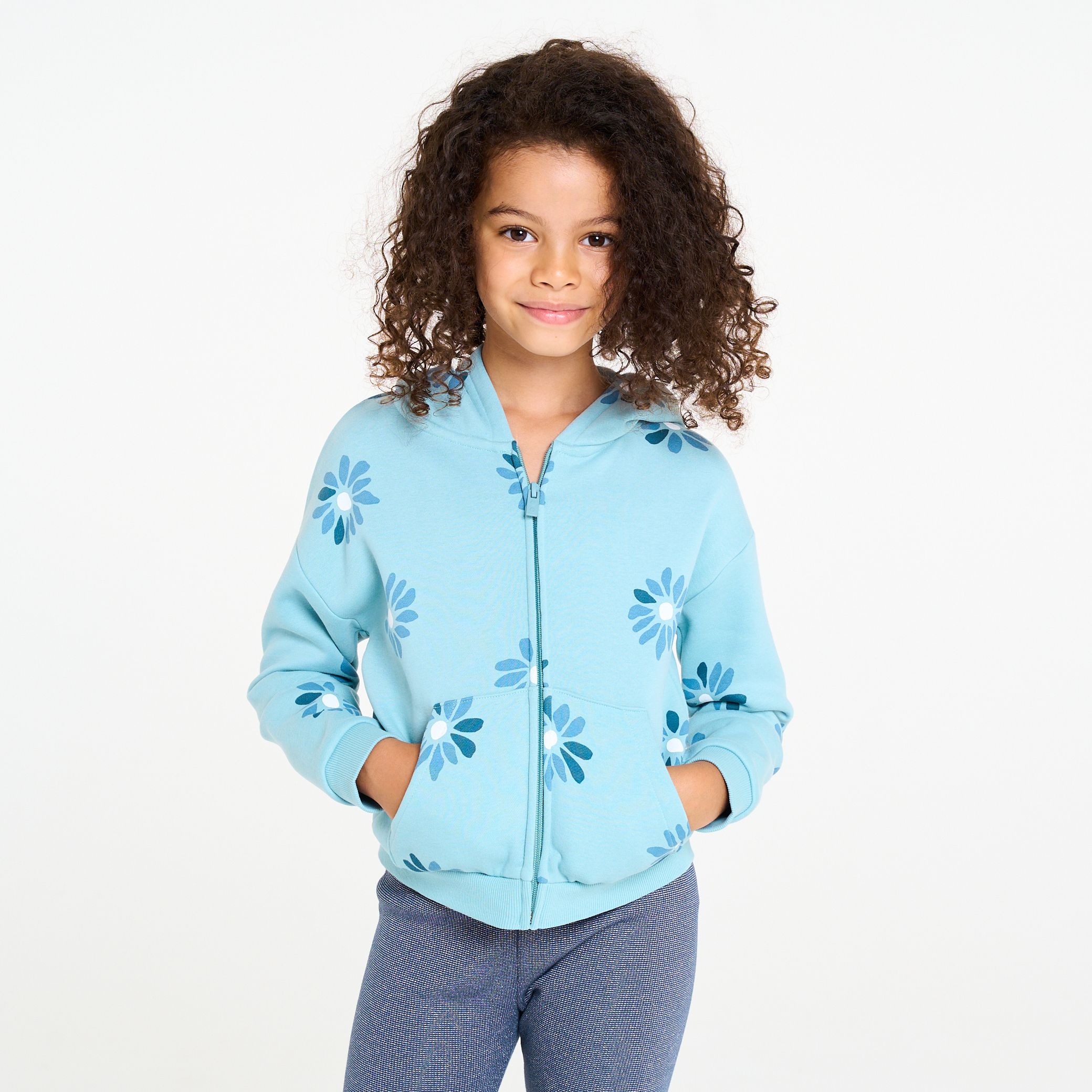 Áo hoodie họa tiết hoa