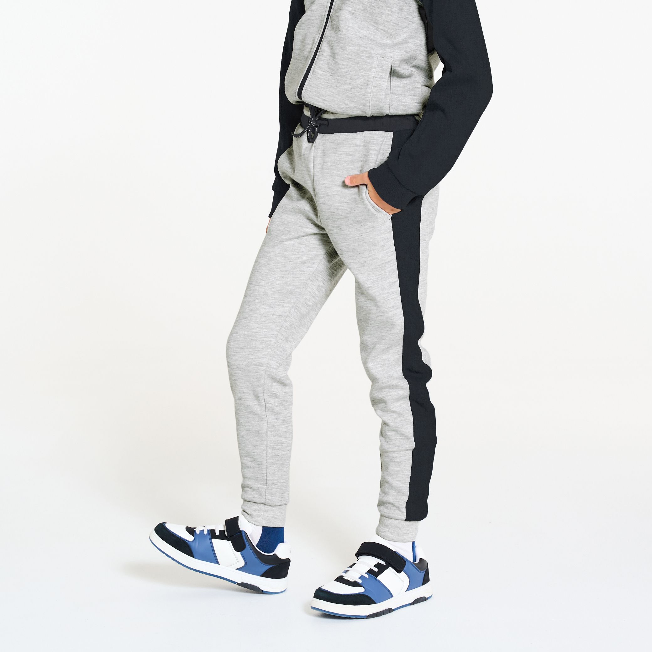 Quần jogging nỉ