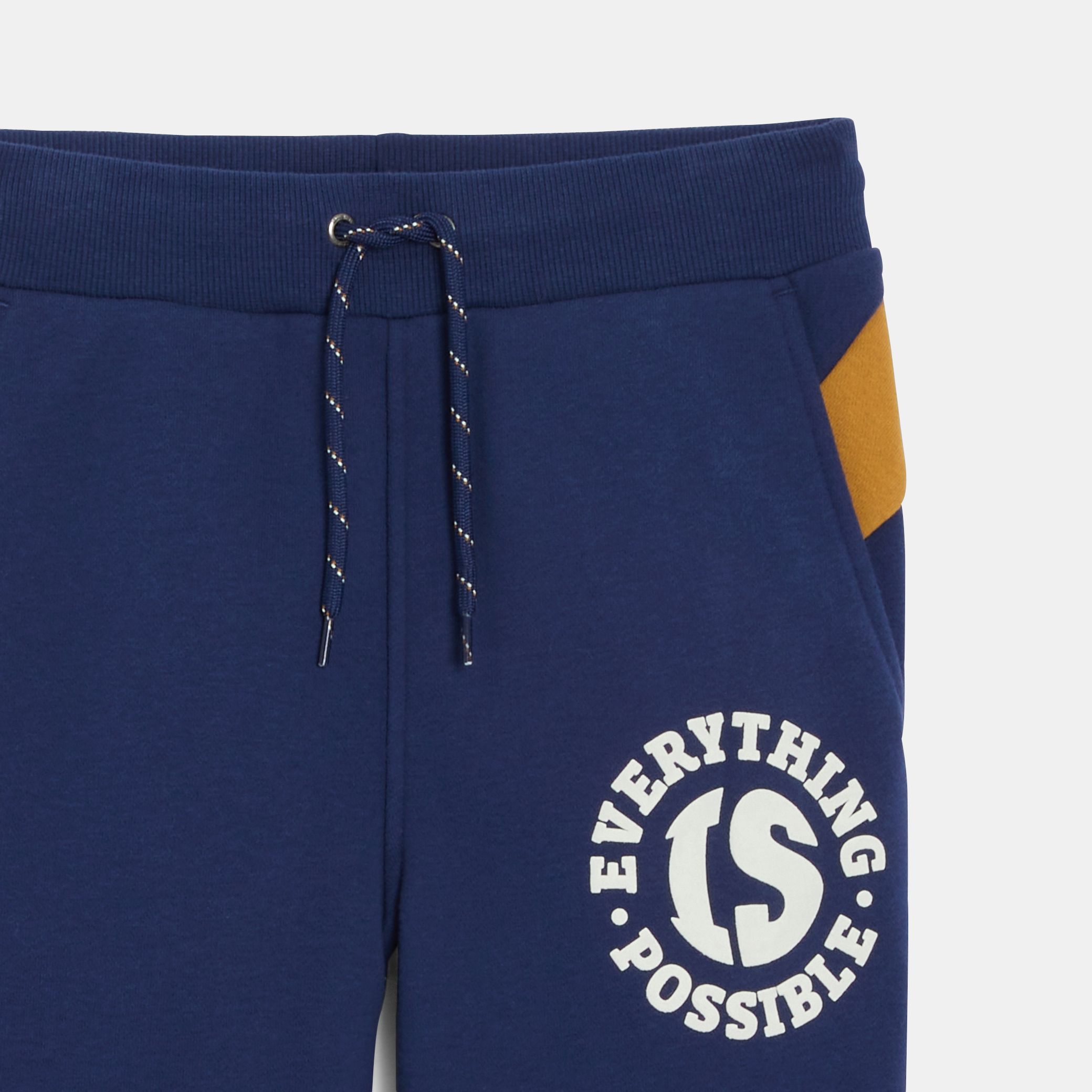 Quần jogger nỉ