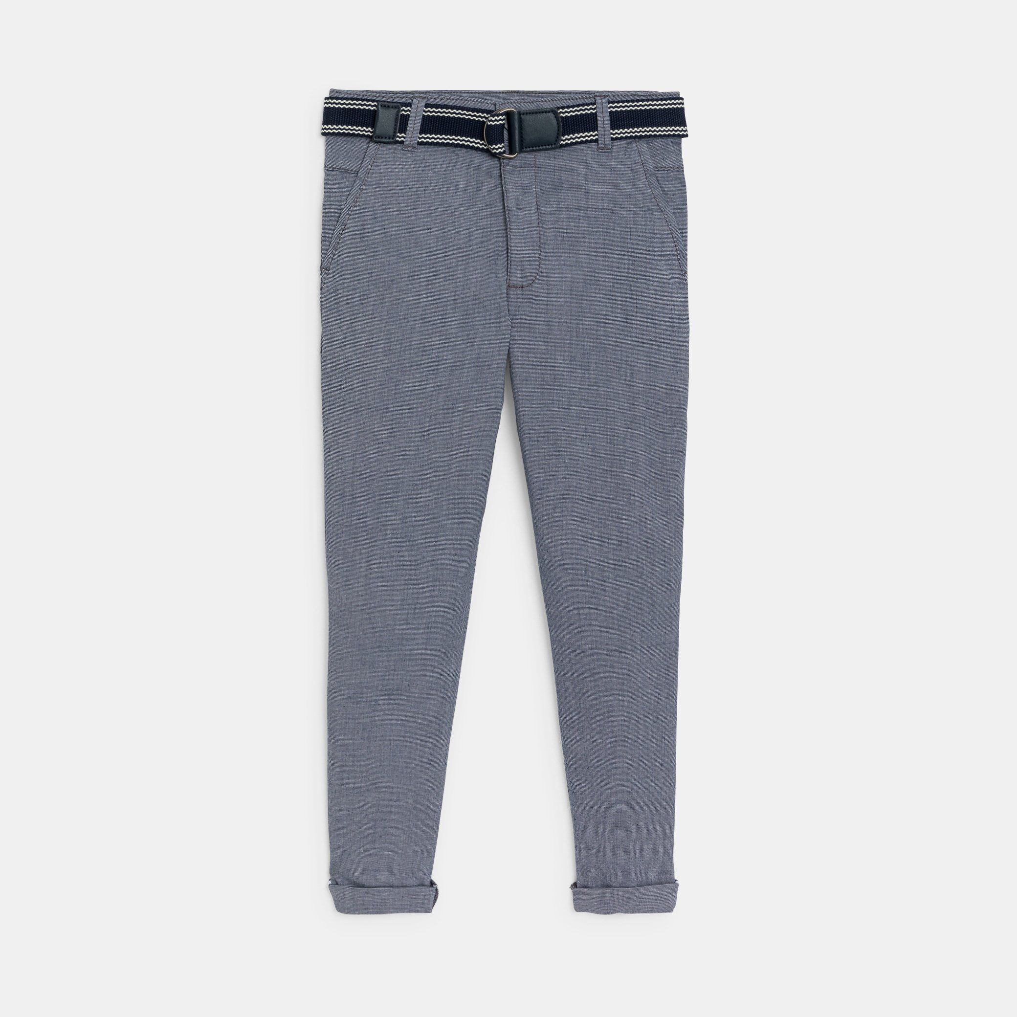 Quần chino slim fit kèm thắt lưng