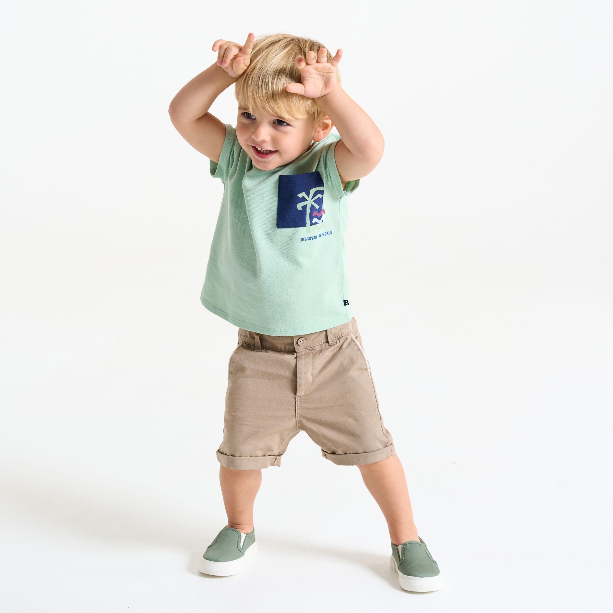 Quần short cotton linen gập gấu