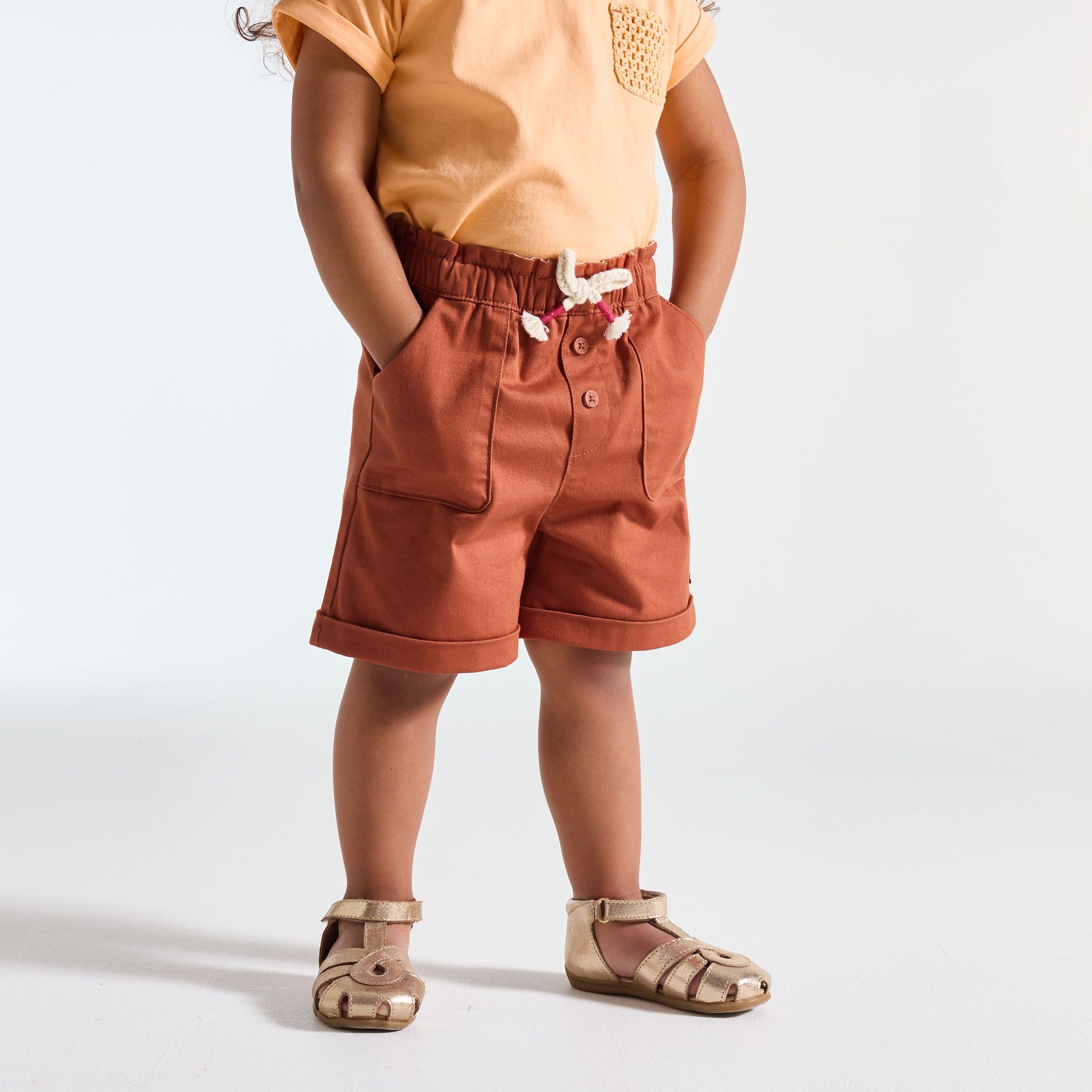 Quần short cargo