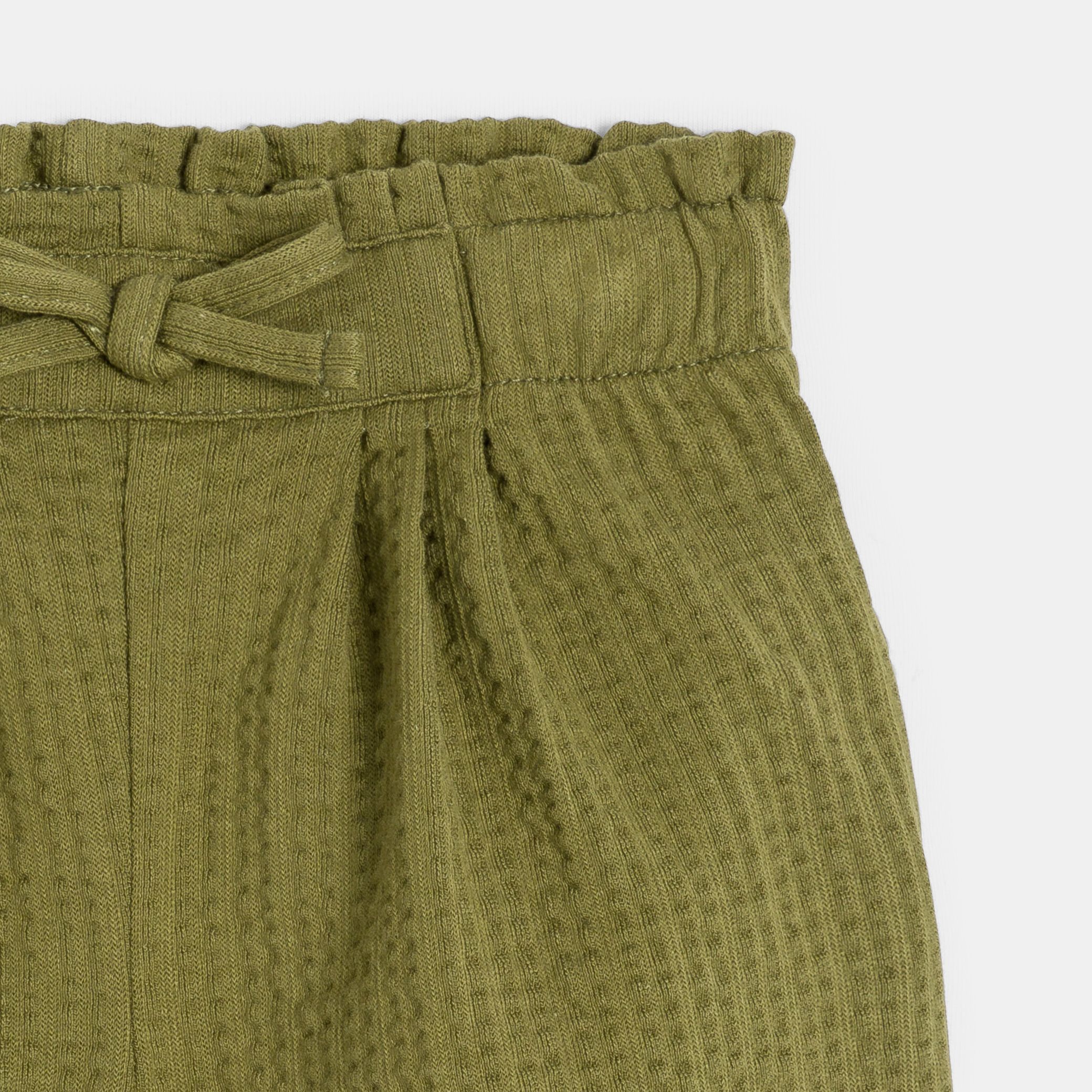 Quần short cotton xanh có họa tiết