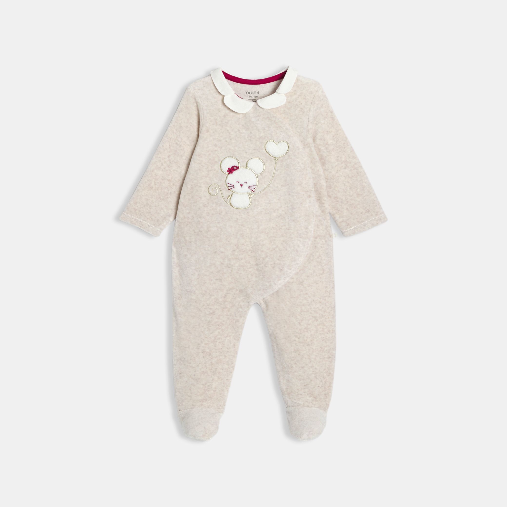 Bộ đồ ngủ nhung kem và cardigan