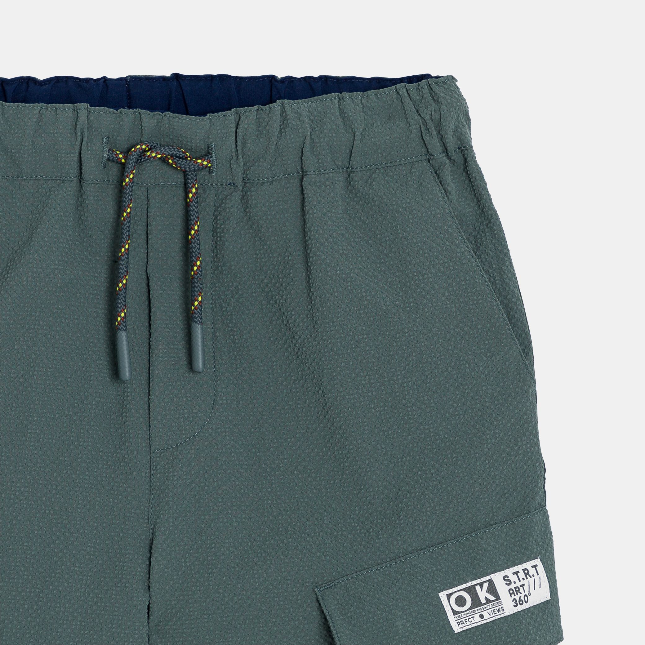 Quần short cargo xanh kaki