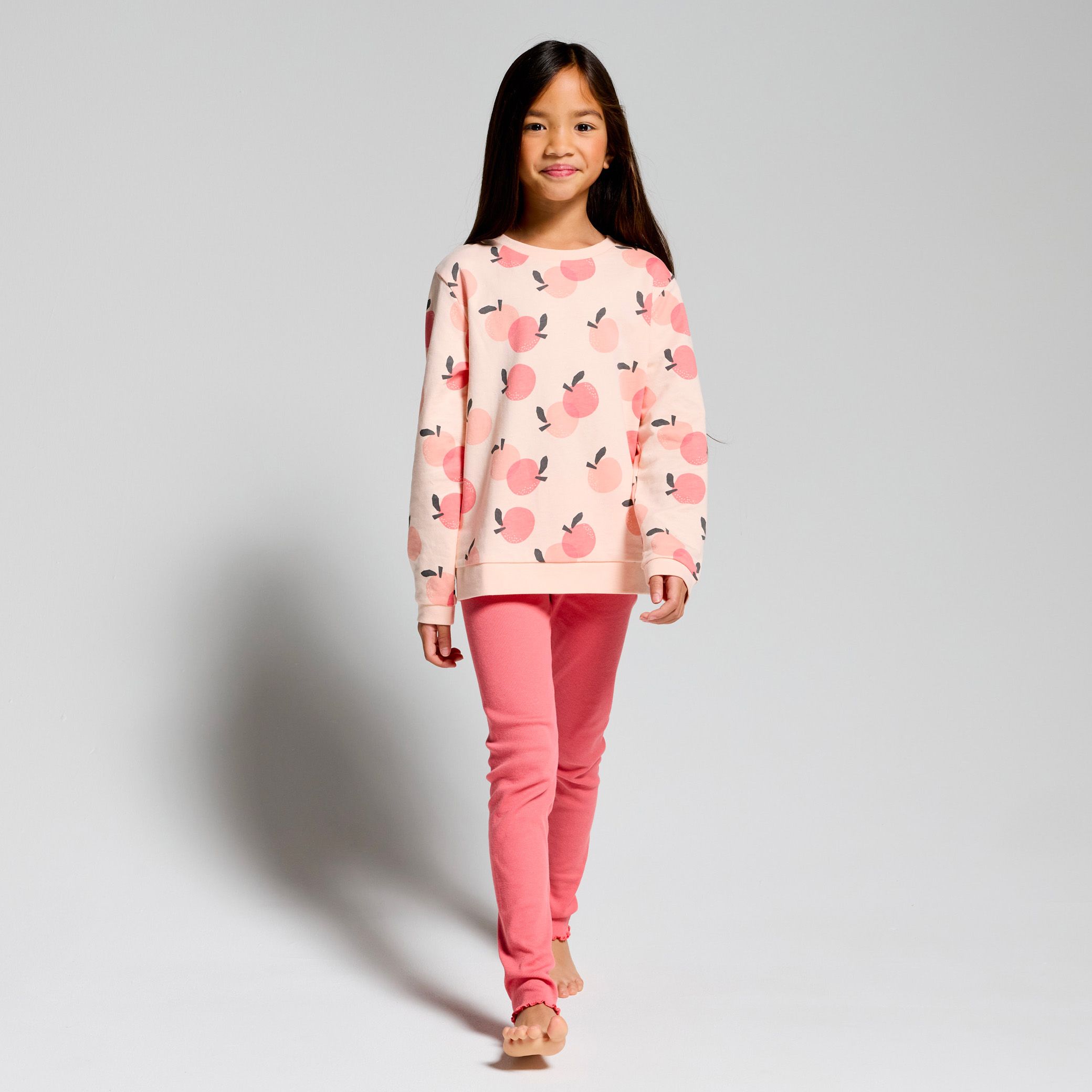 Pyjama dài họa tiết trái cây cho bé gái