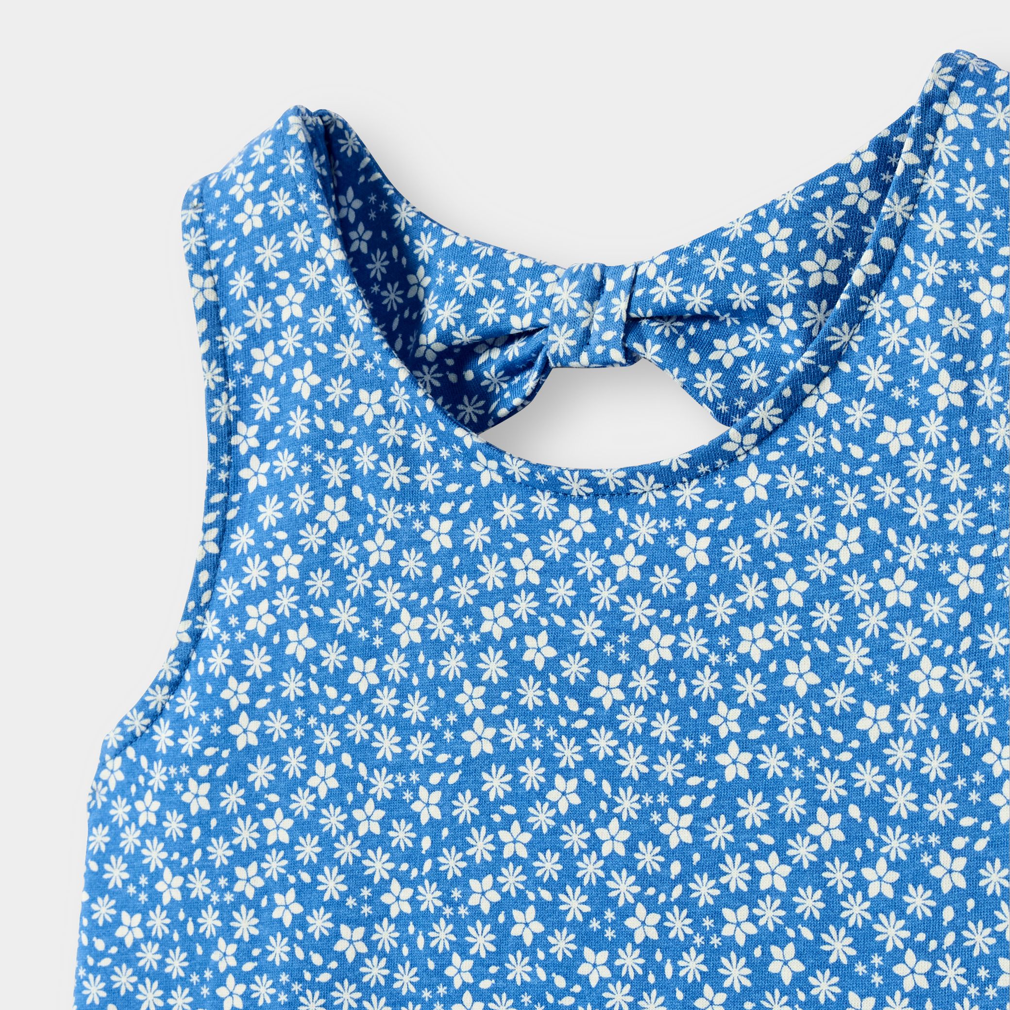 Áo tank top in họa tiết hoa cho bé gái