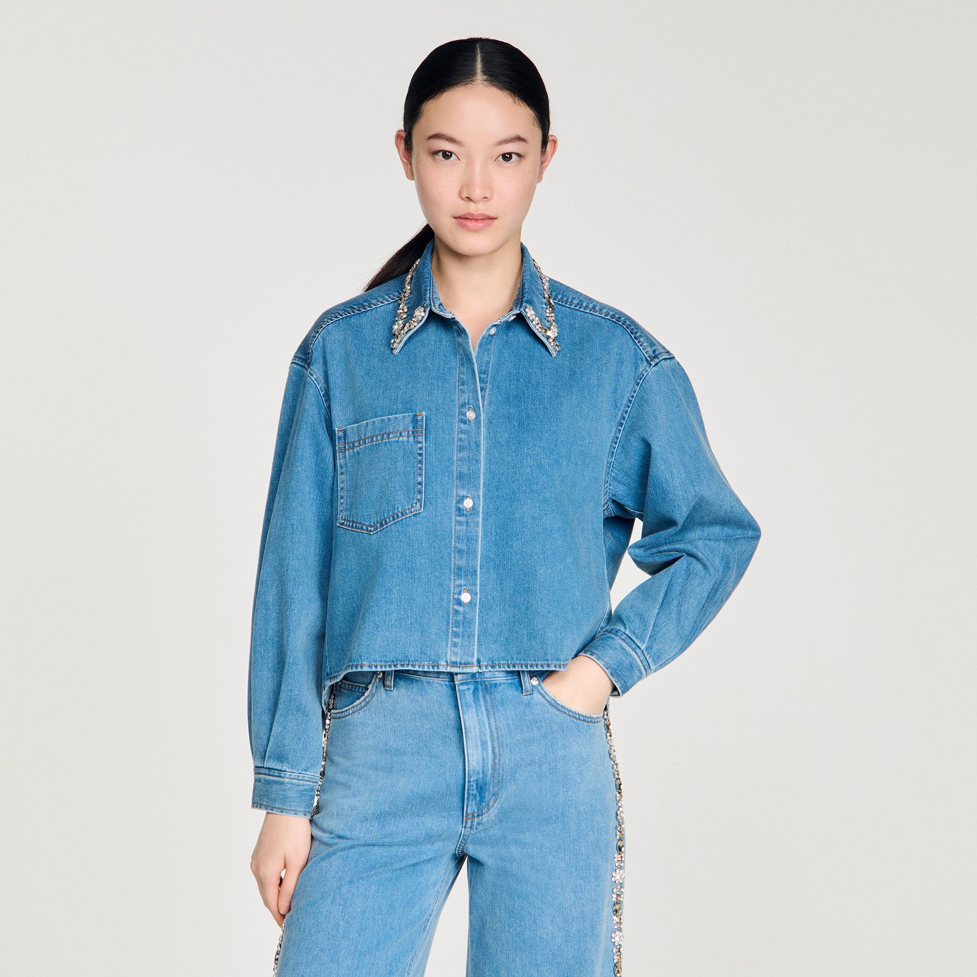 Sandro - Áo sơ mi denim đính đá
