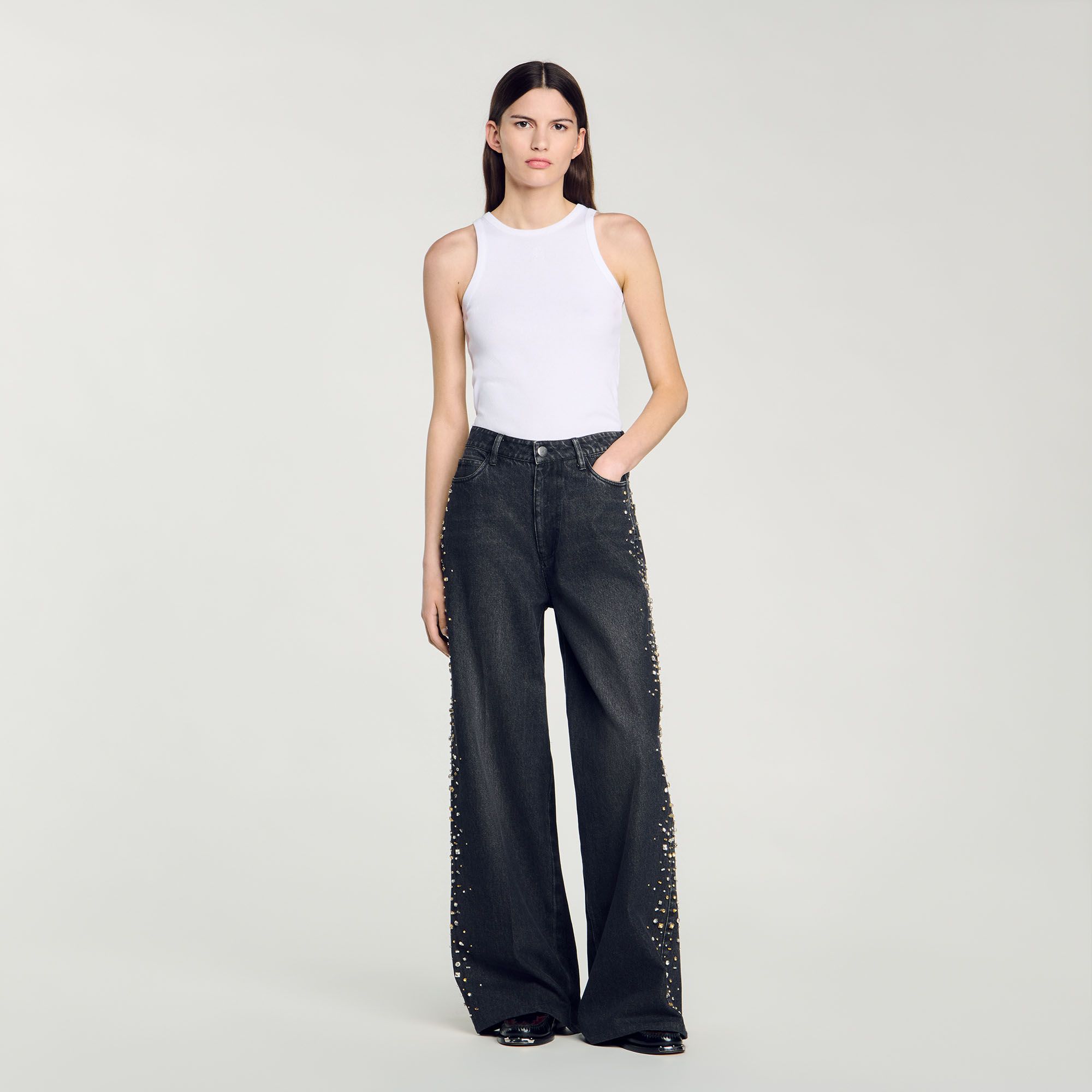 Sandro - Quần jeans ống rộng đính đá