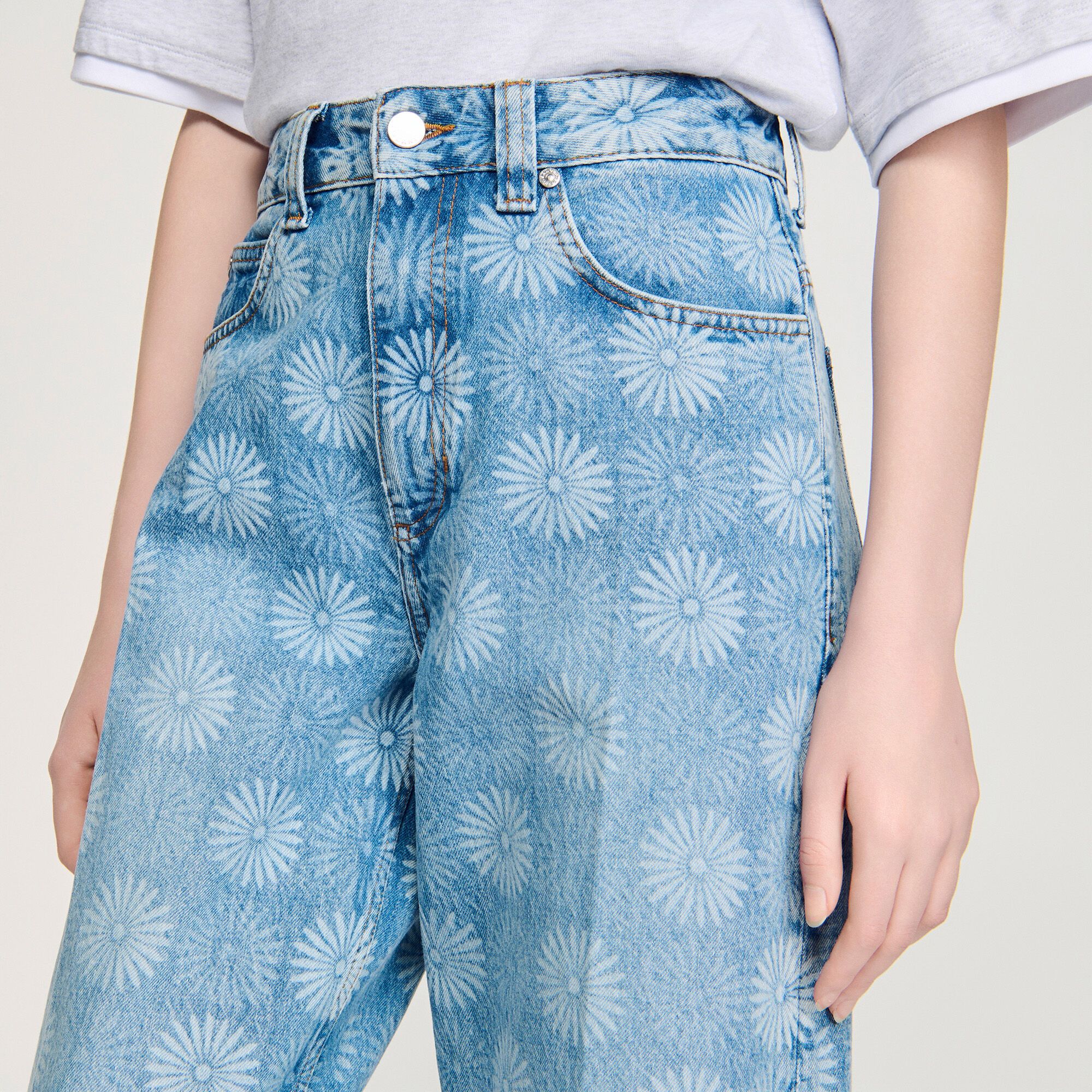 Sandro - Quần jeans Seventies ống rộng họa tiết hoa