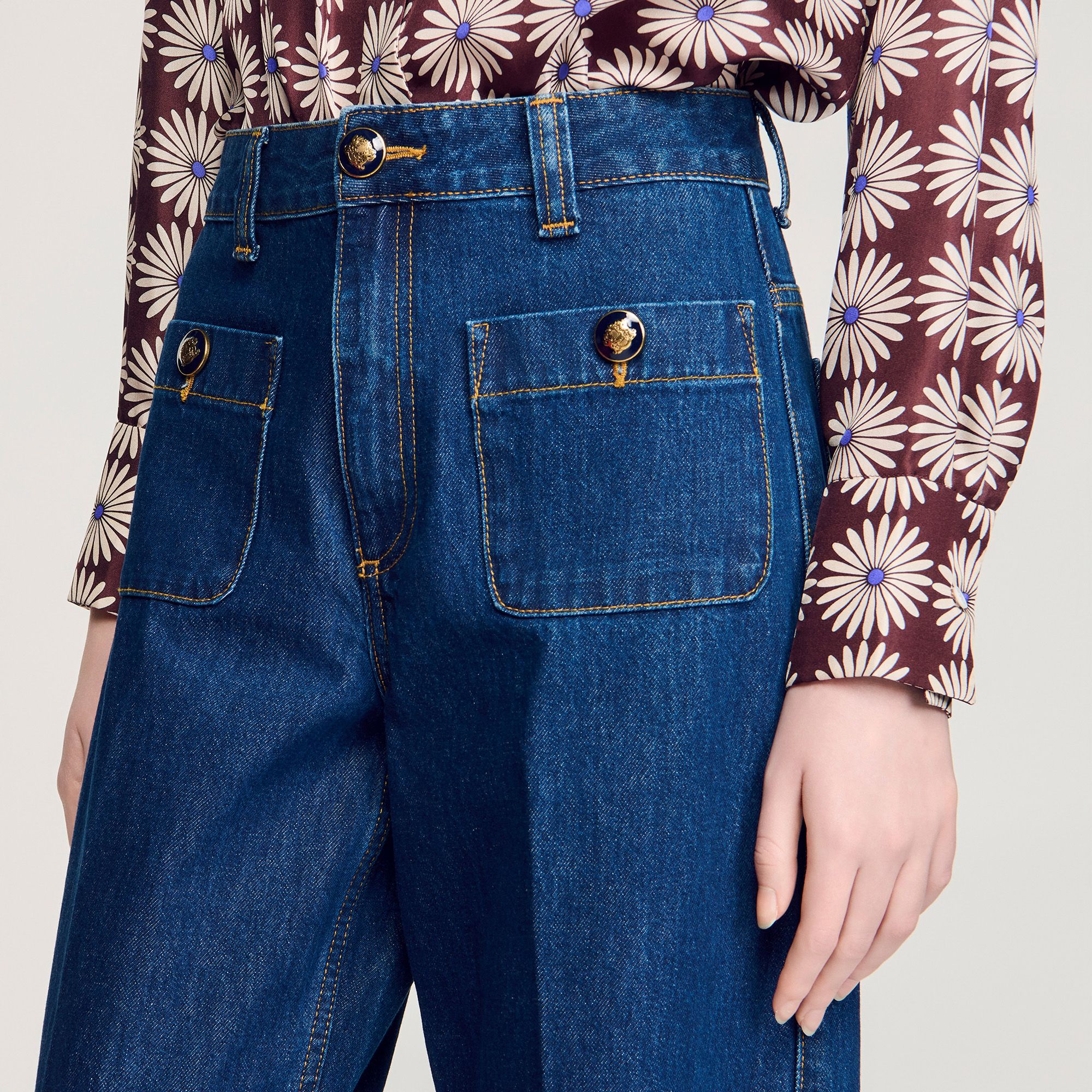 Sandro - Quần jeans thô ống đứng có túi vá