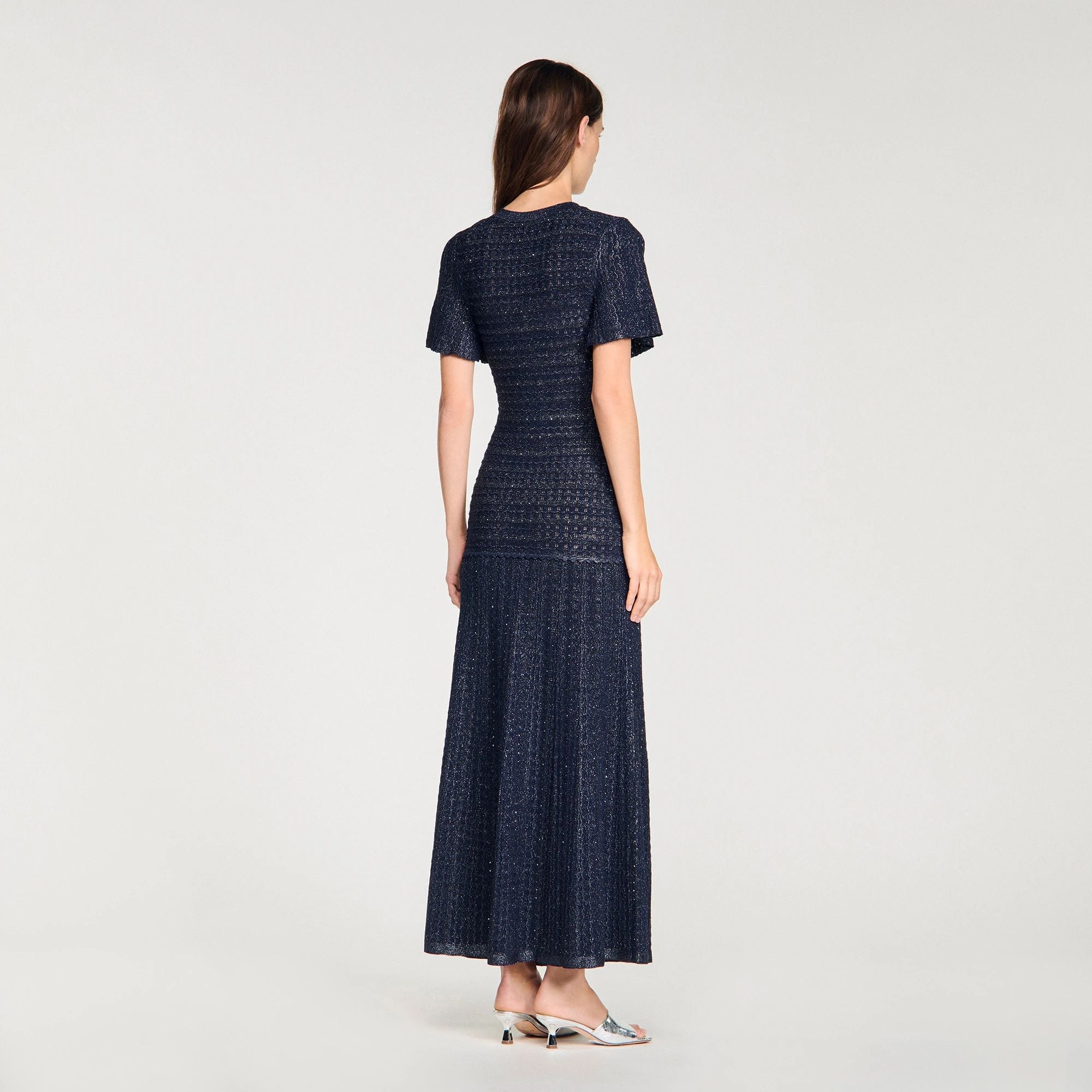Đầm maxi dệt kim đính đá - dáng Asian-fit
