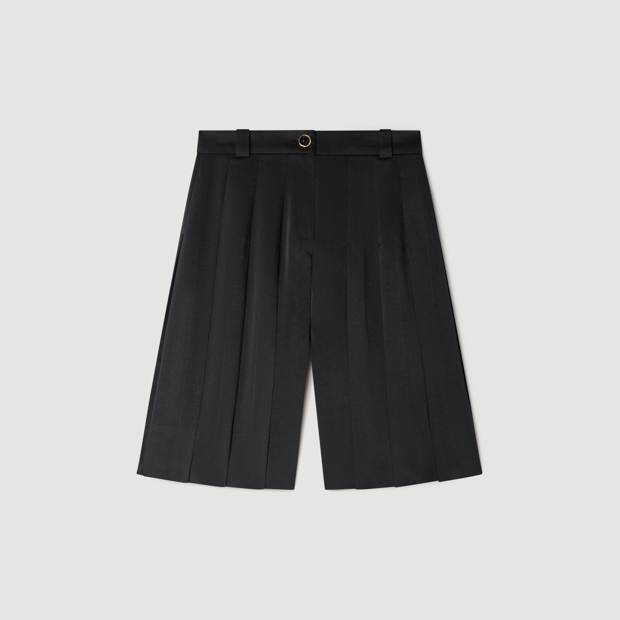 Quần short cạp cao xếp ly