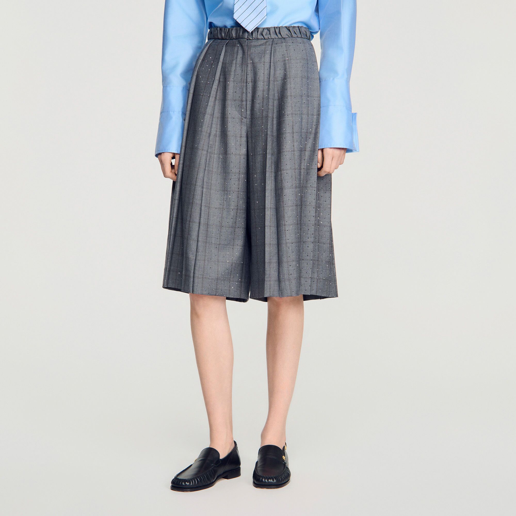 Quần short len họa tiết caro
