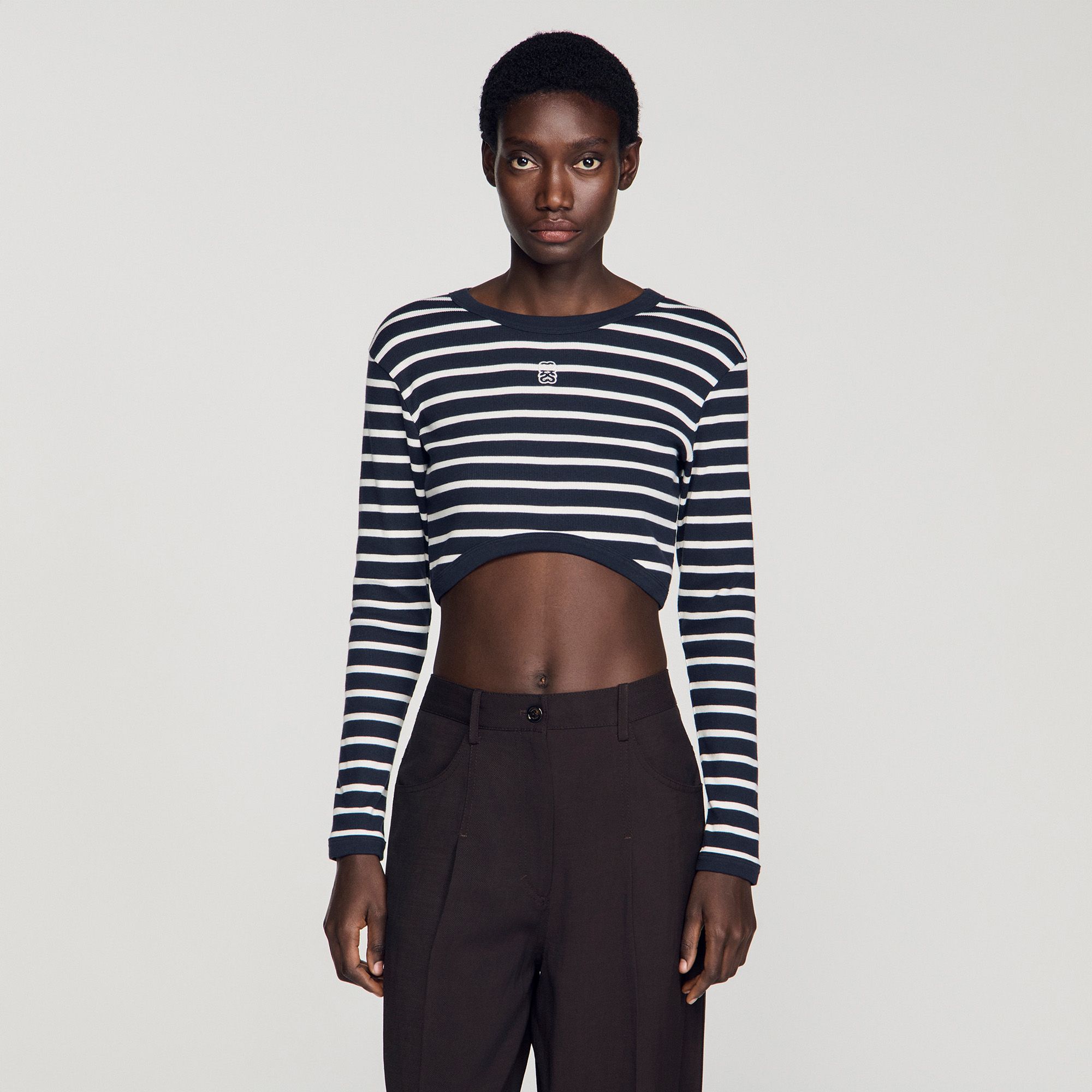 Sandro - Áo thun cotton kẻ sọc dáng crop