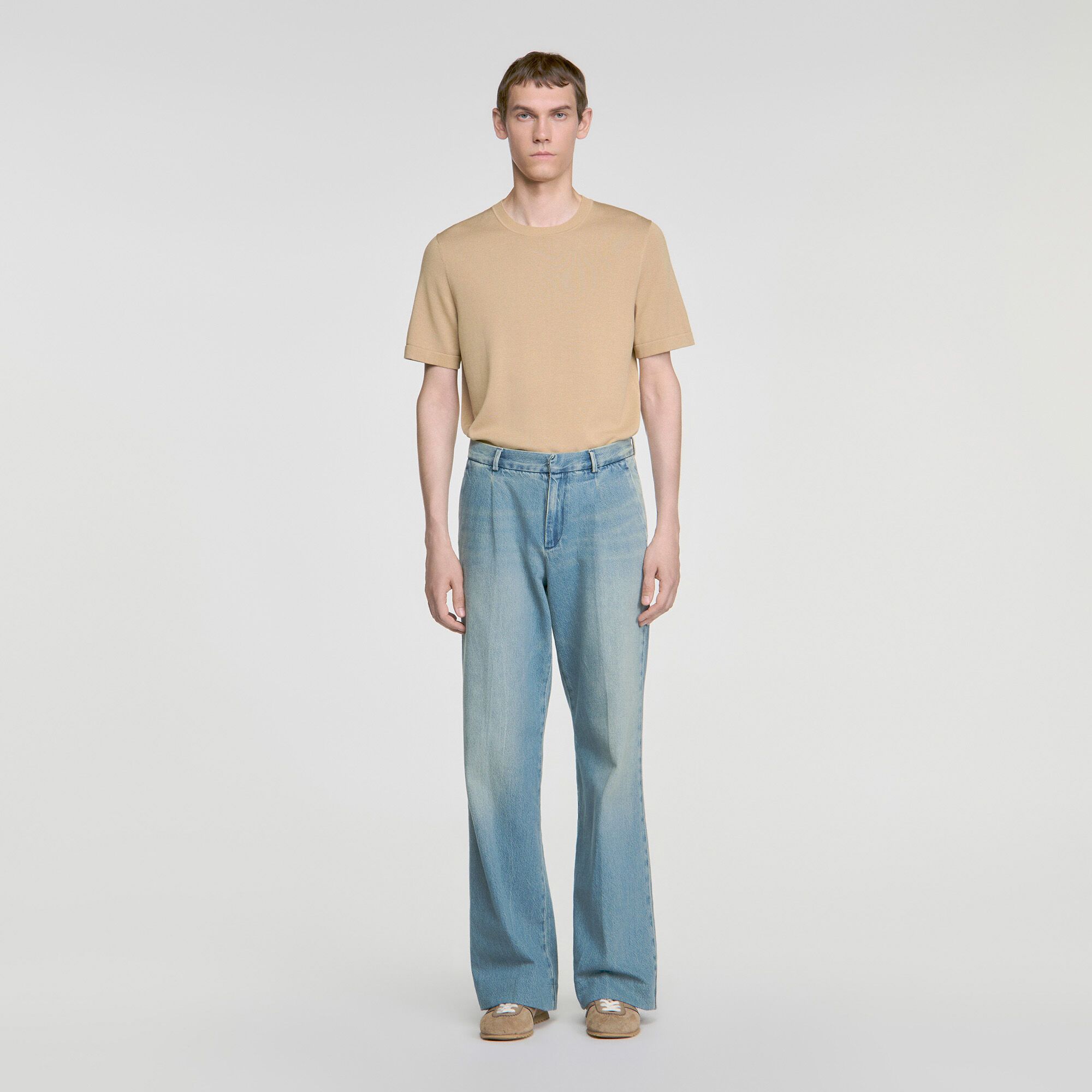 Quần jeans ống rộng wash bạc màu