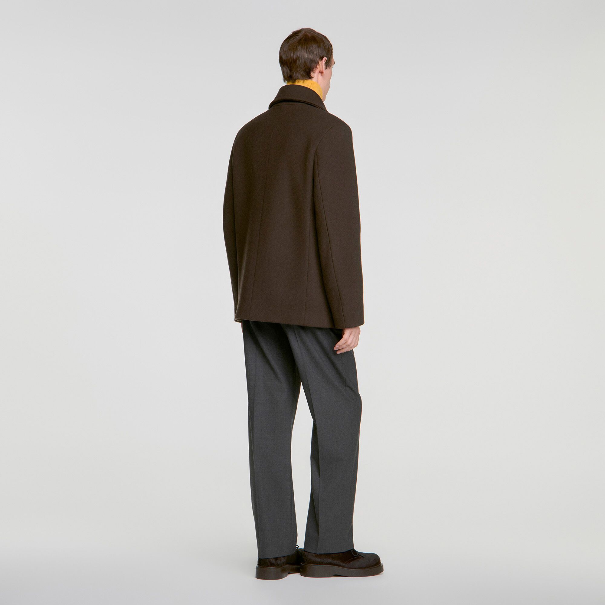 Áo pea coat len hai hàng cúc