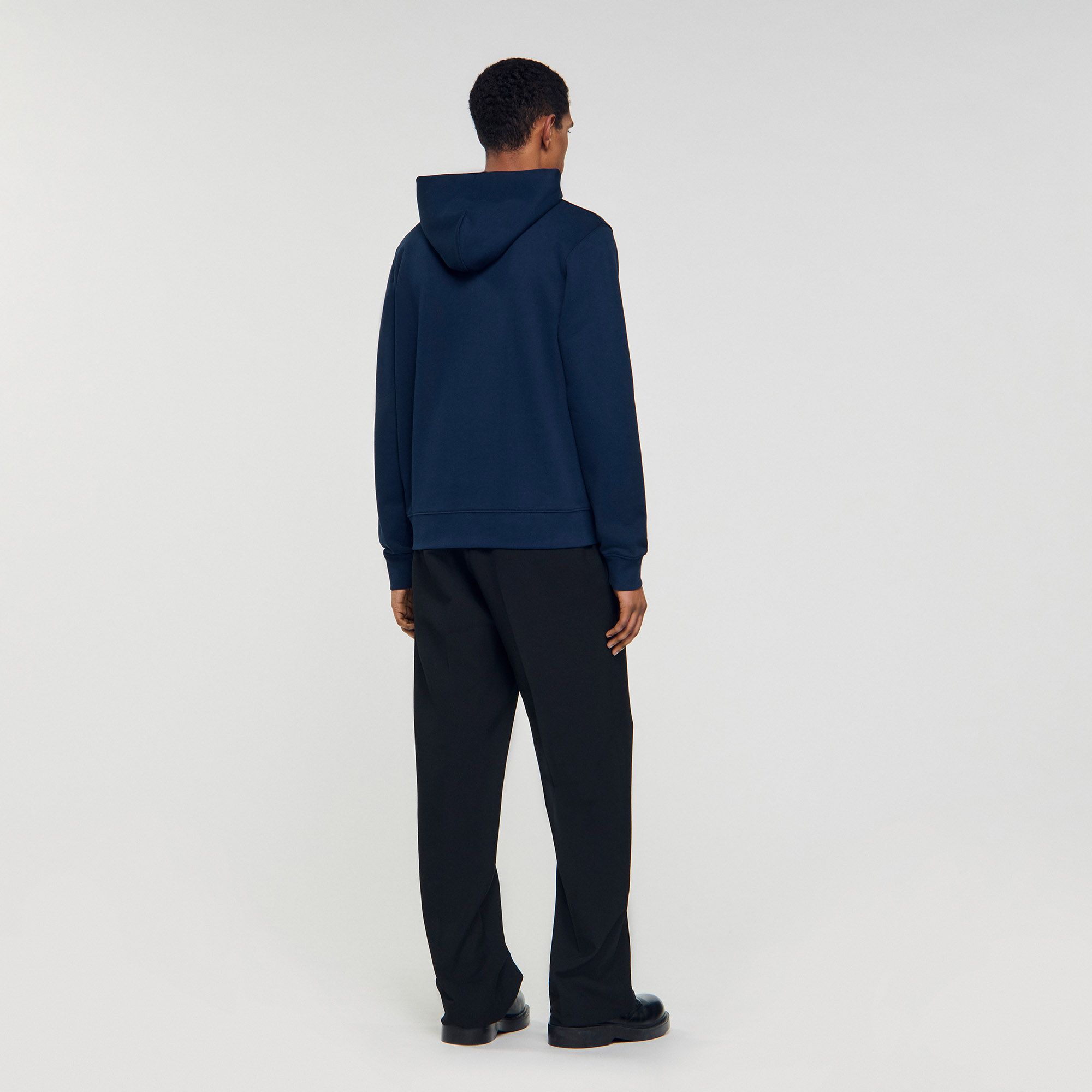 Sandro - Áo hoodie phối logo da