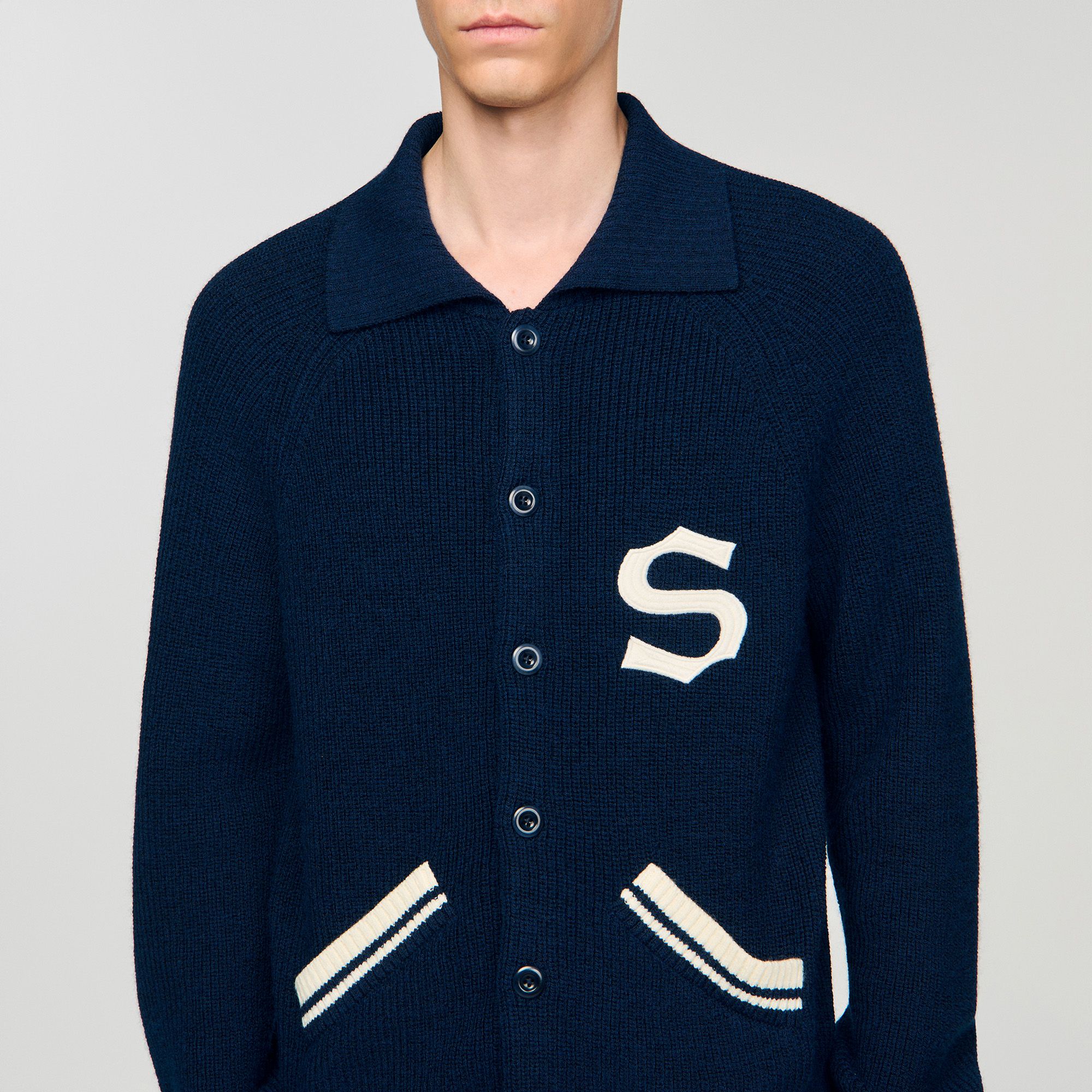 Sandro - Áo cardigan len có patch chữ S