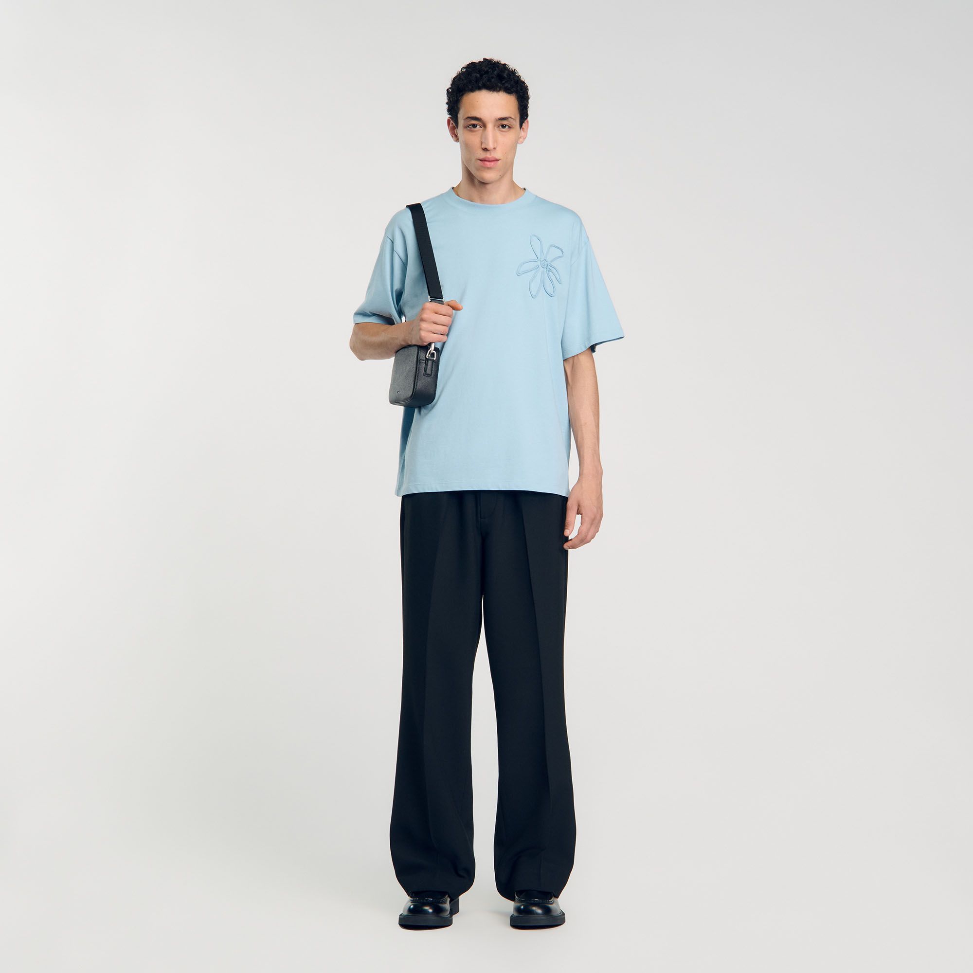 Sandro - Áo thun oversized họa tiết hoa thêu