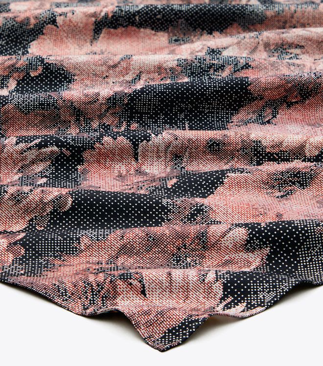 Tory Burch - Khăn Pixel Flower Silk Square Scarf