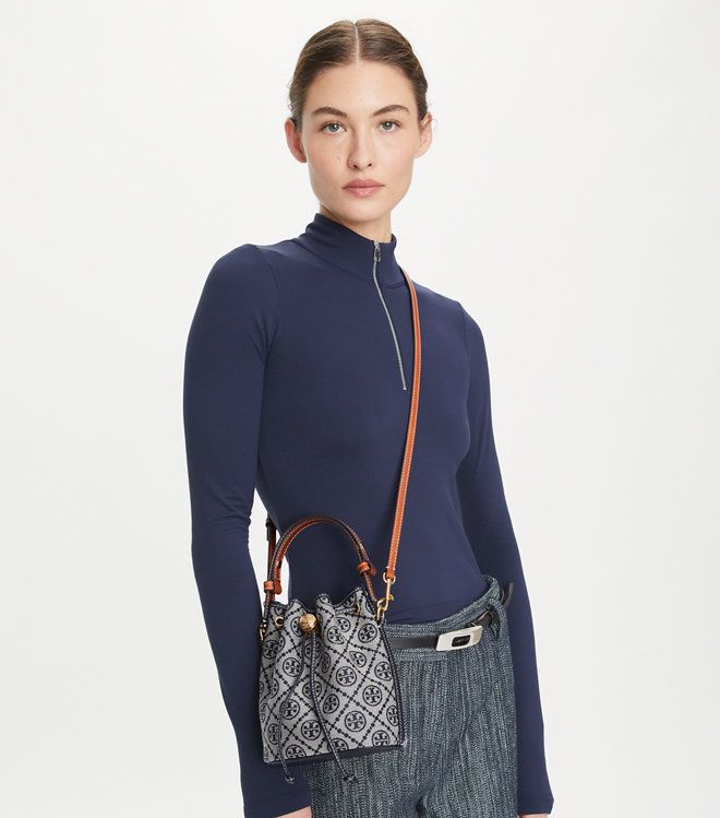 Tory Burch - Túi T Monogram Mini Bucket Bag