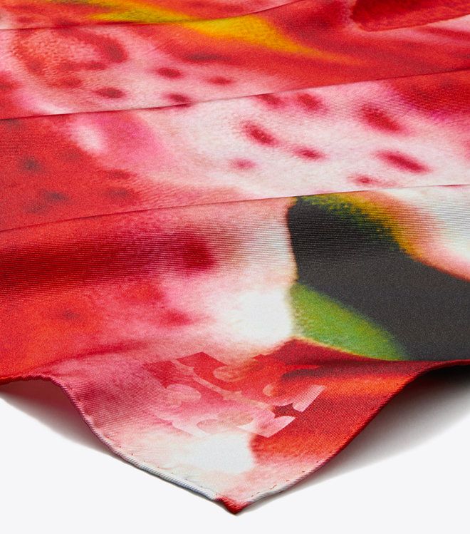 Tory Burch - Khăn Lily Silk Square Scarf
