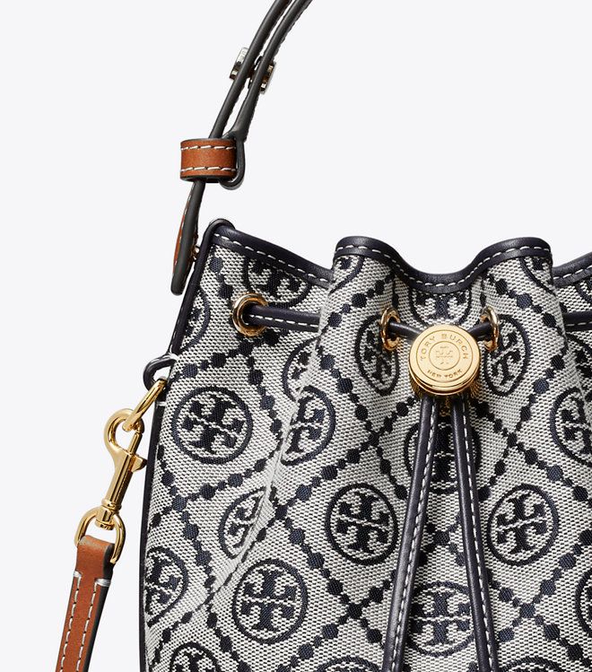 Túi bucket mini T Monogram