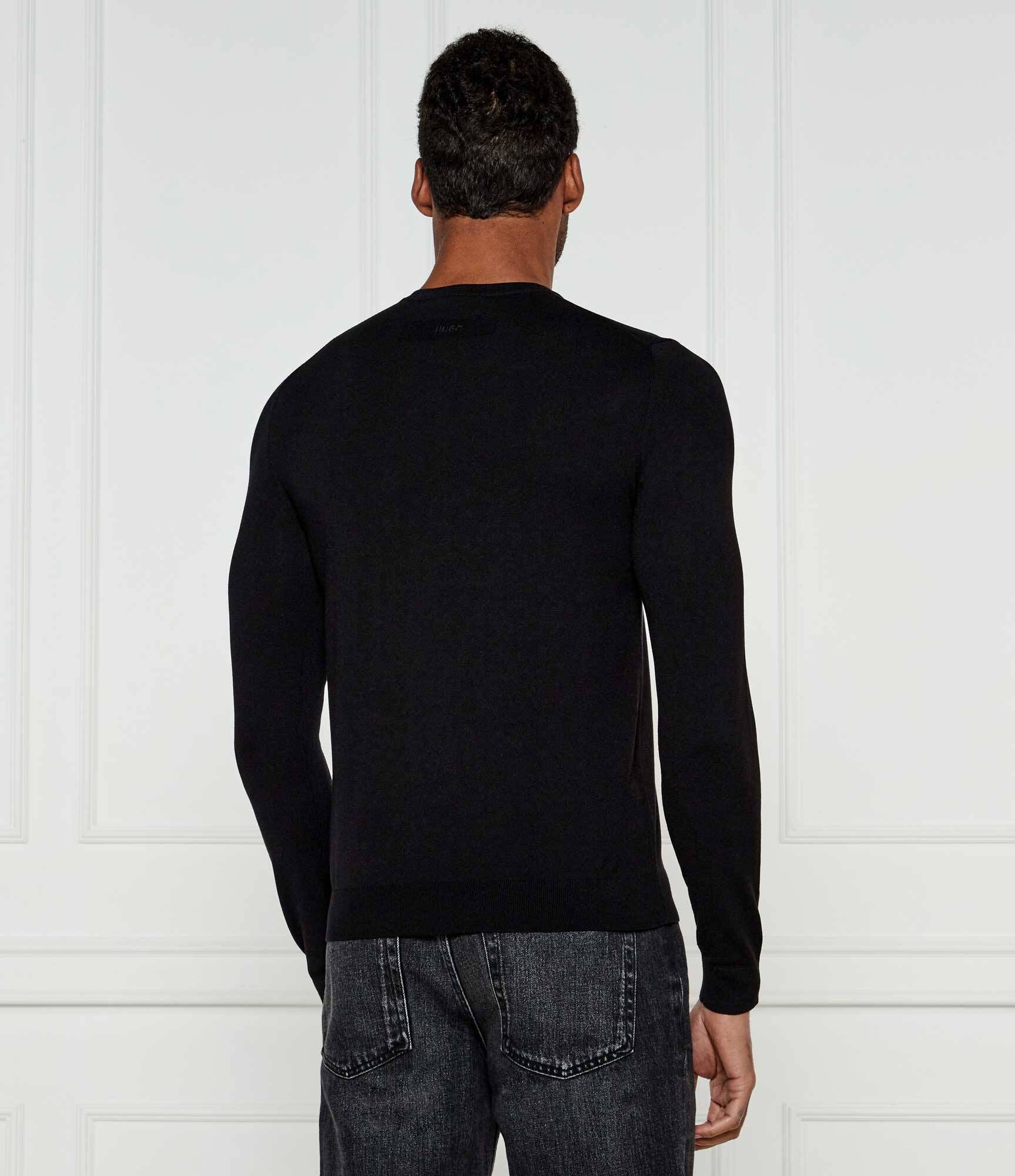HUGO - Áo sweater dáng slim fit cổ tròn mềm mại