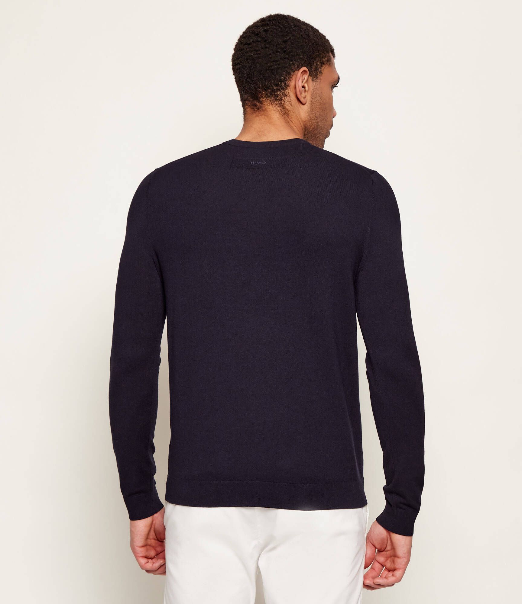 HUGO - Áo sweater dáng slim fit cổ tròn mềm mại